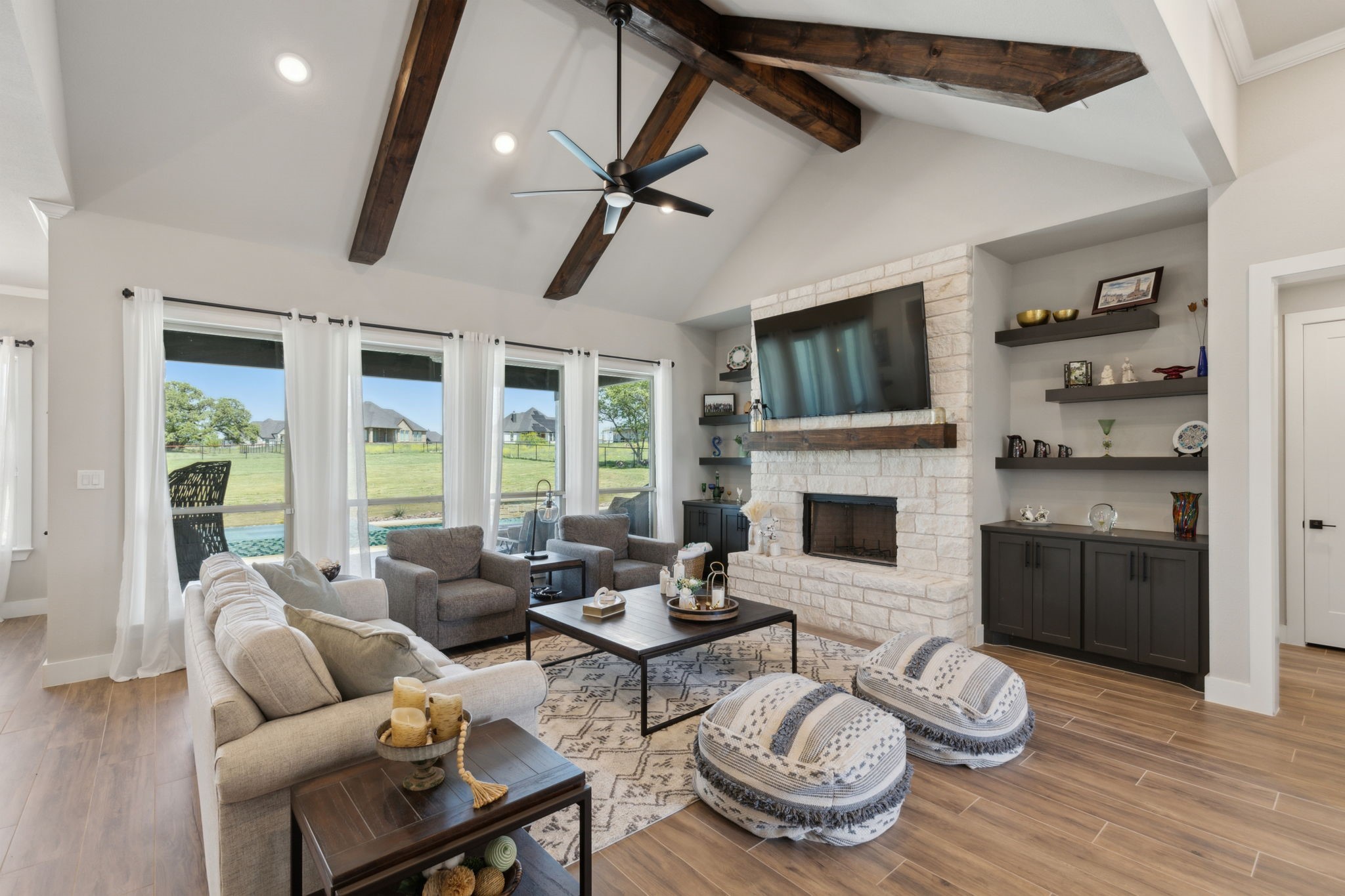 2067 Sunset Ridge Drive