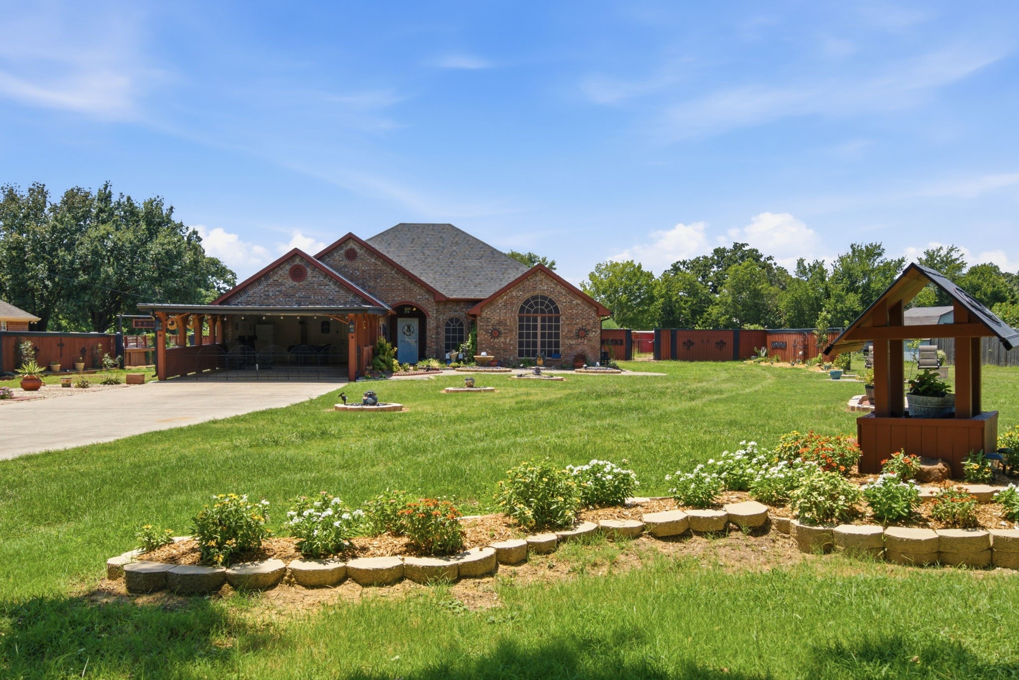 124 Sanchez Creek Court