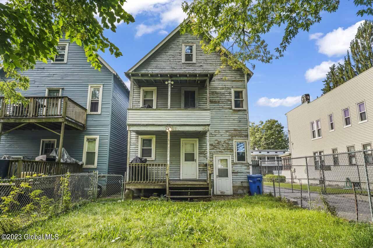 18 Dudley Heights