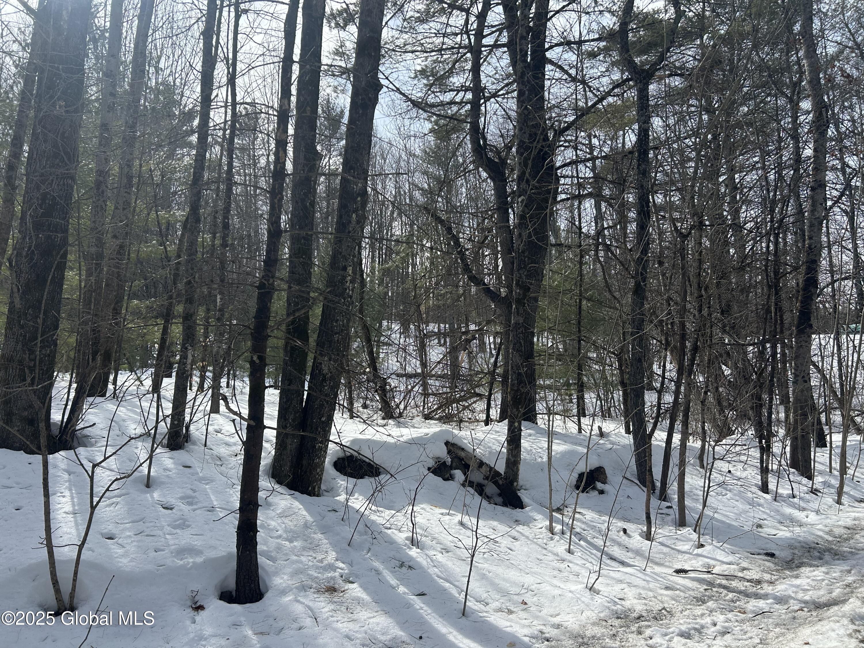 L11.120 Hogback Road