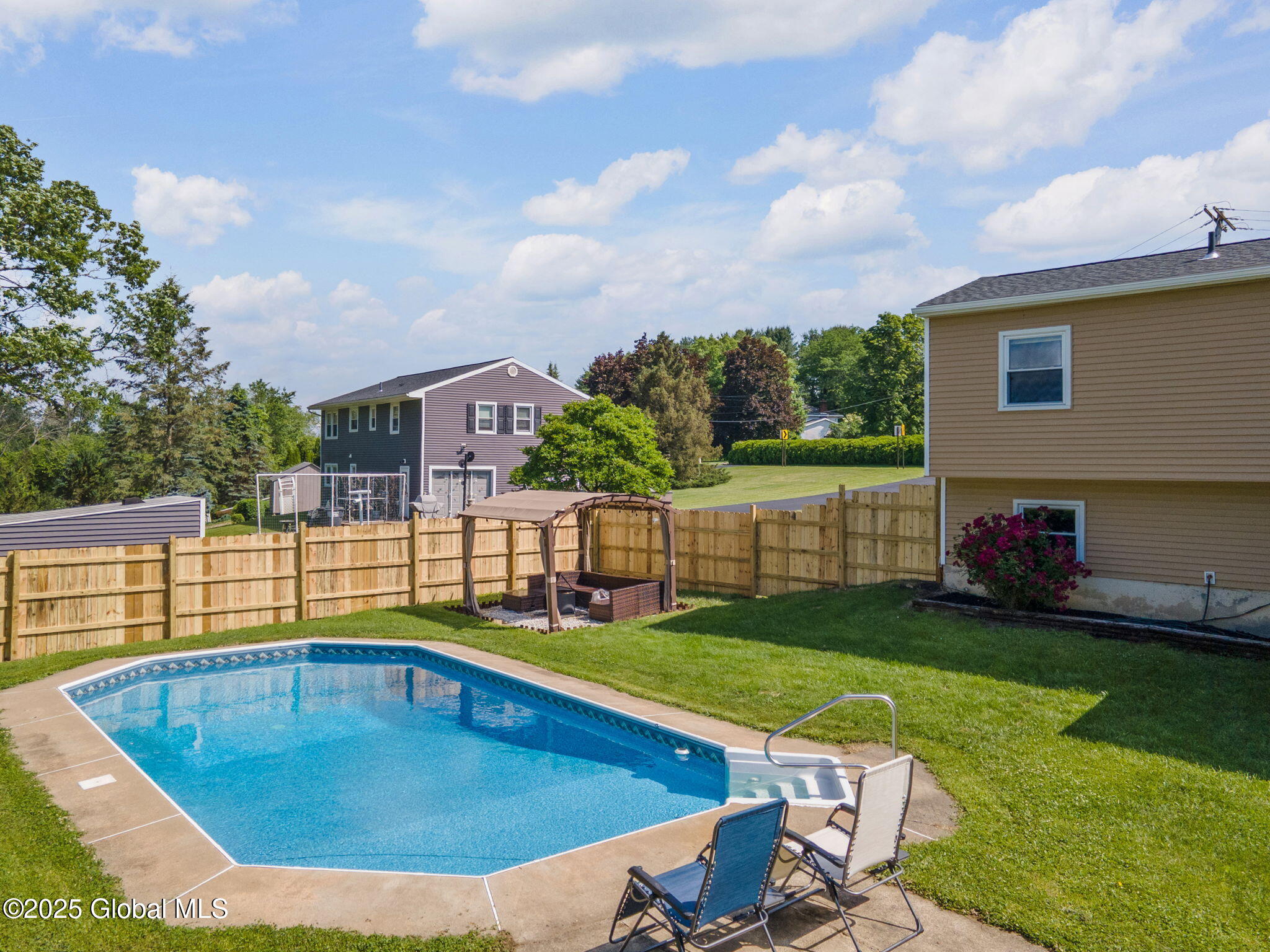 182 Fonda Road
