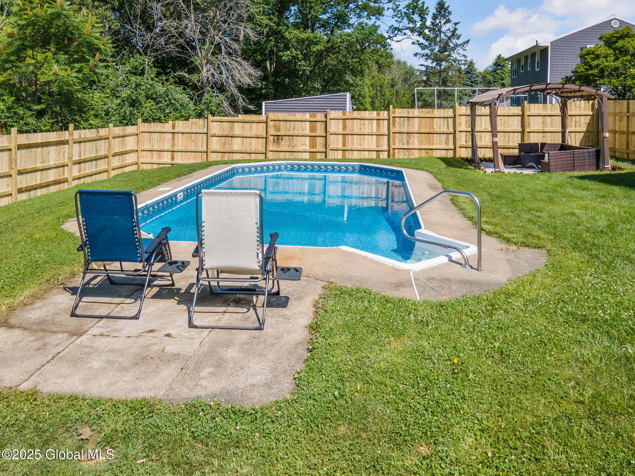 182 Fonda Road