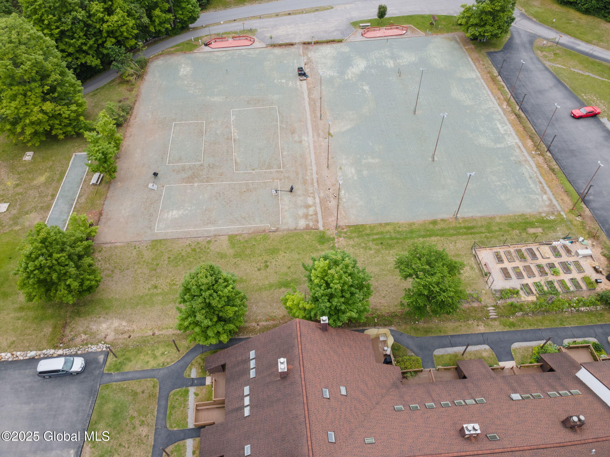 5 Overlook Lane, B/D