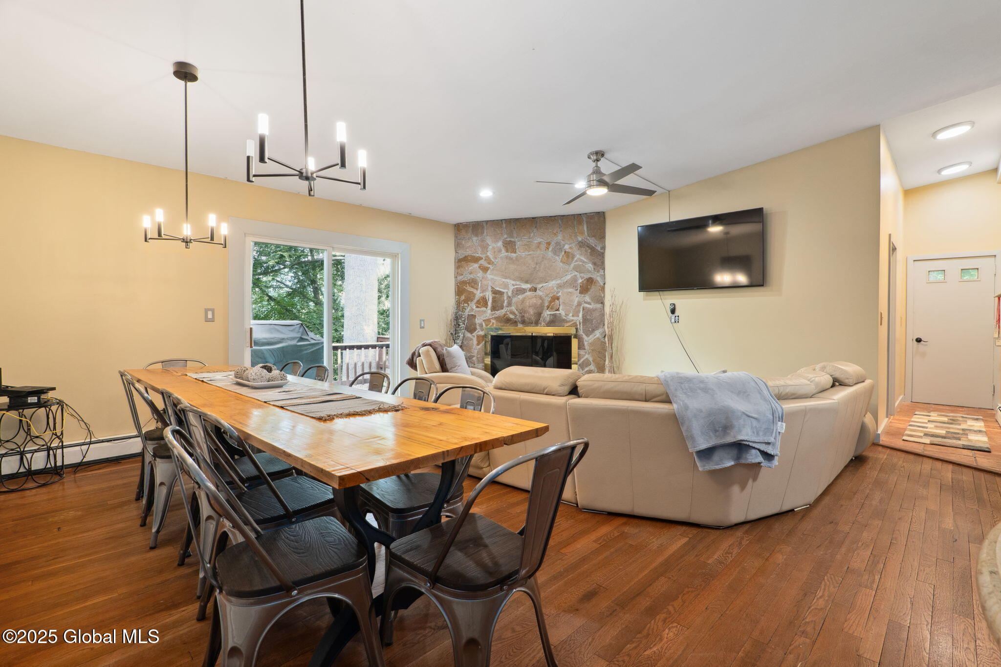 5 Overlook Lane, B/D