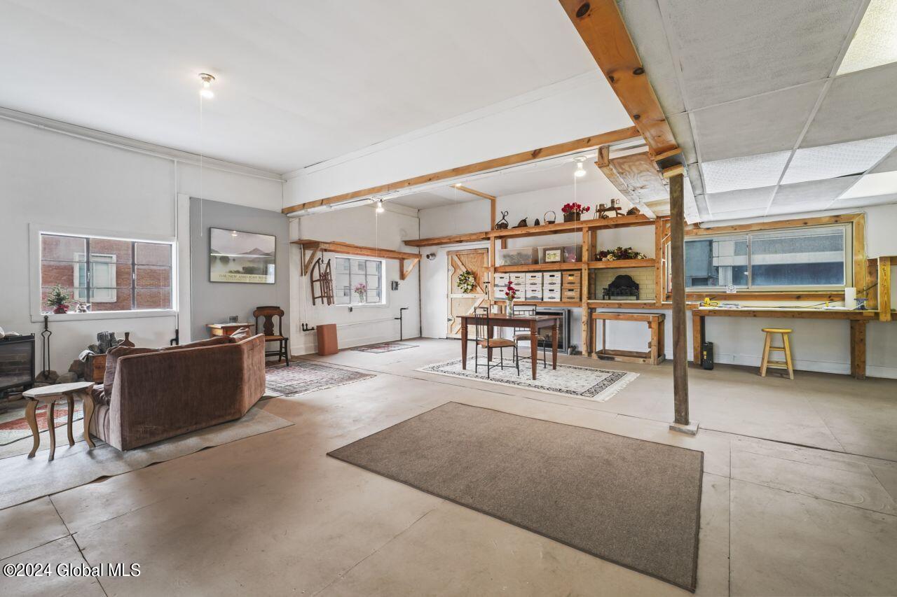 111 Nott Terrace