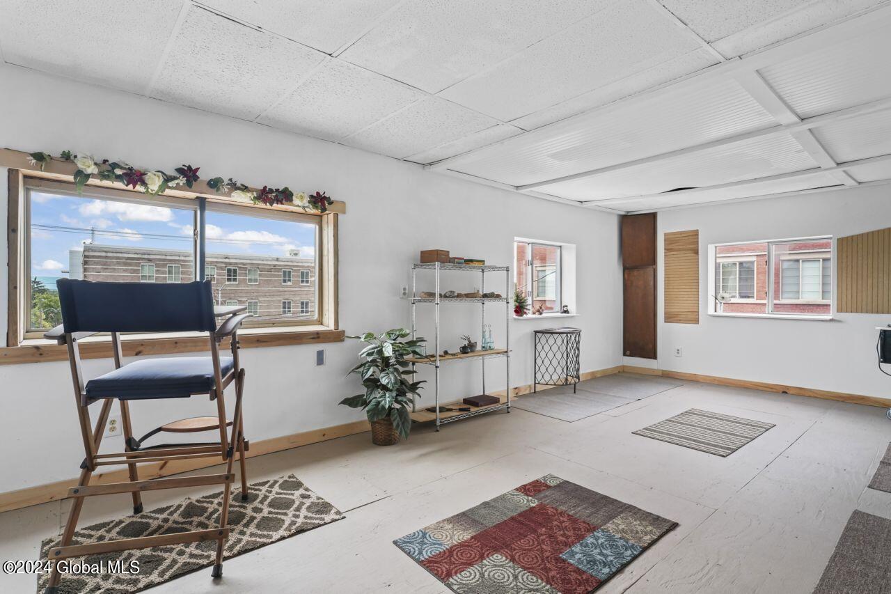 111 Nott Terrace