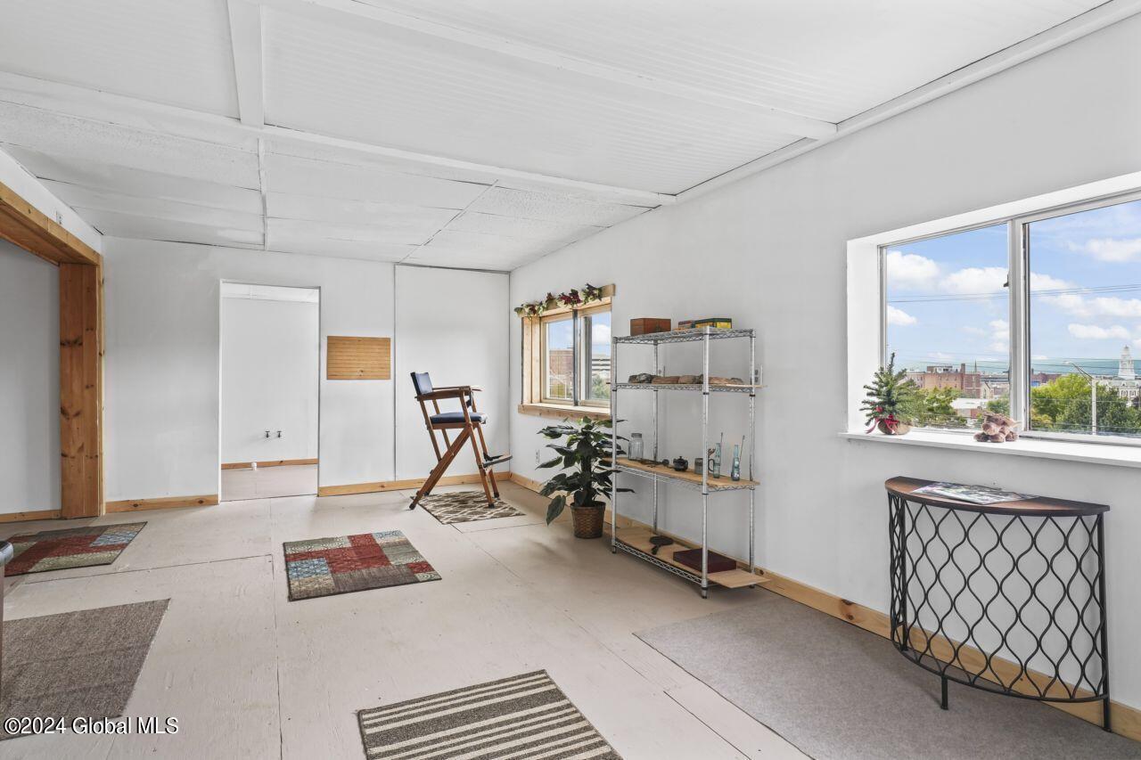 111 Nott Terrace