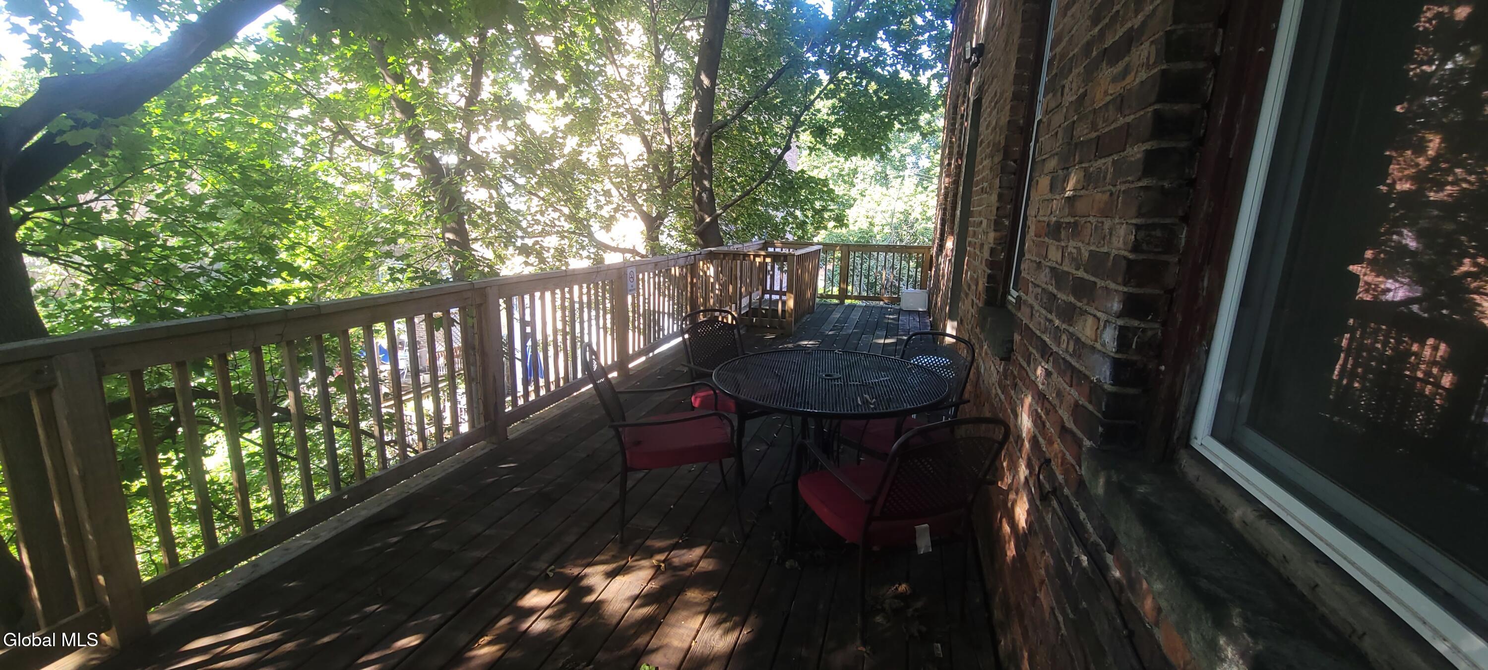 9 St Joseph's Terrace, 3A