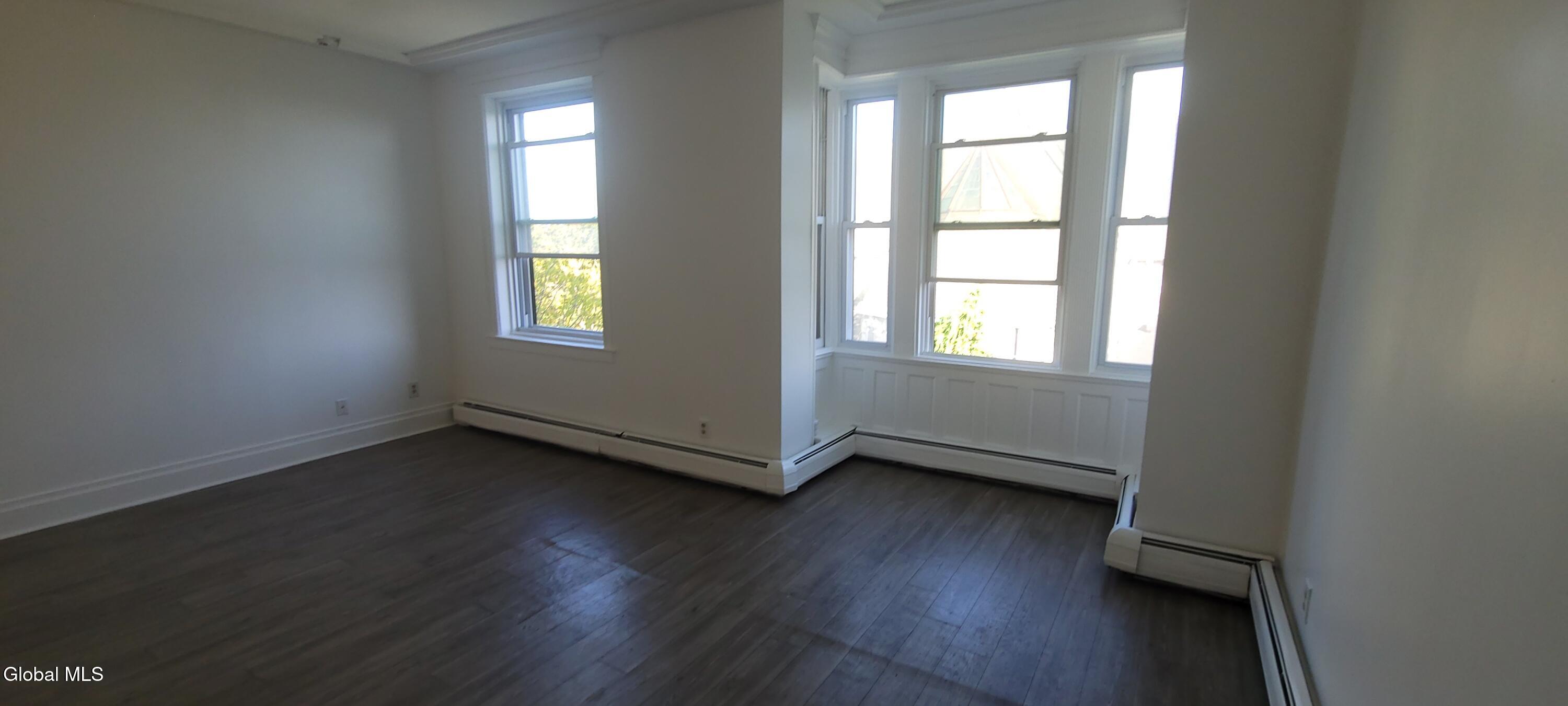 9 St Joseph's Terrace, 3A