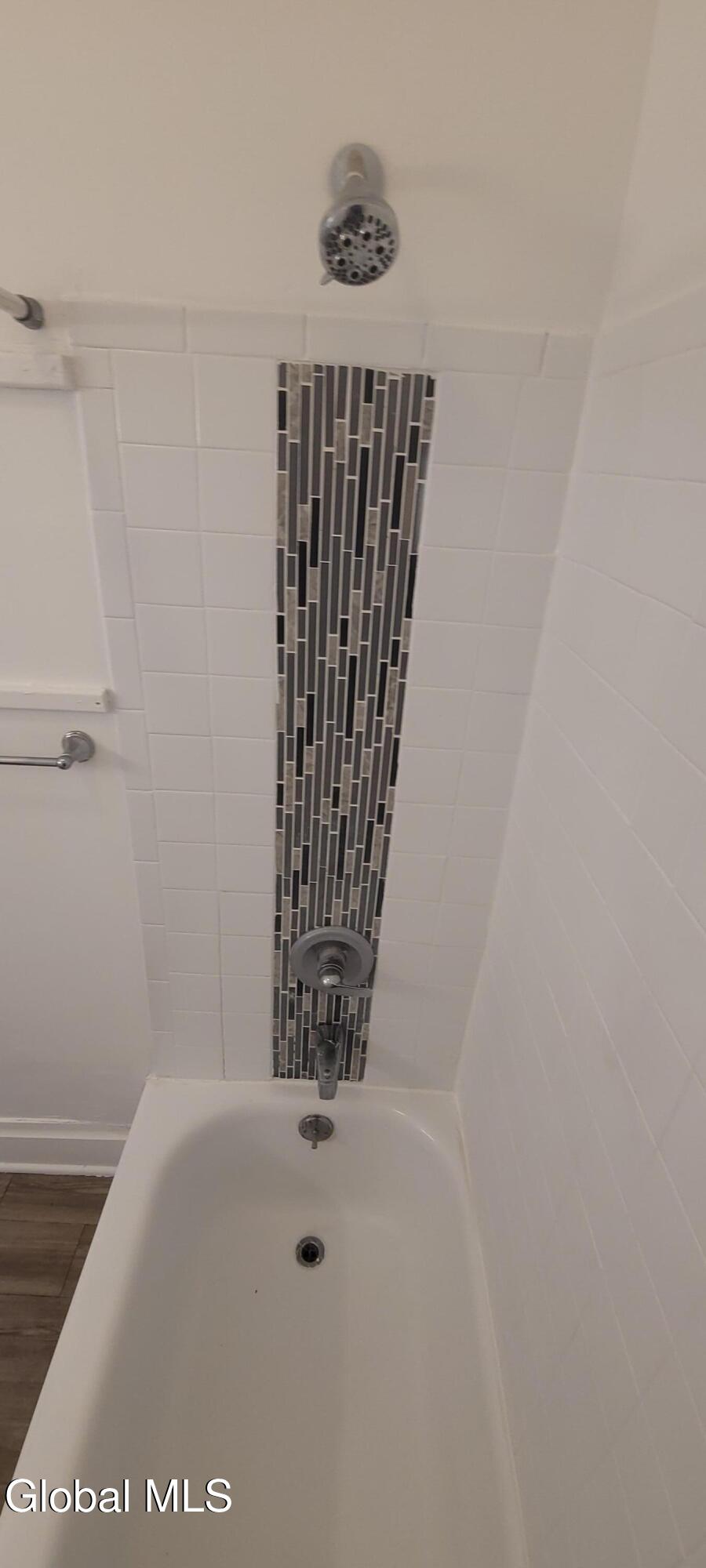 9 St Joseph's Terrace, 3A