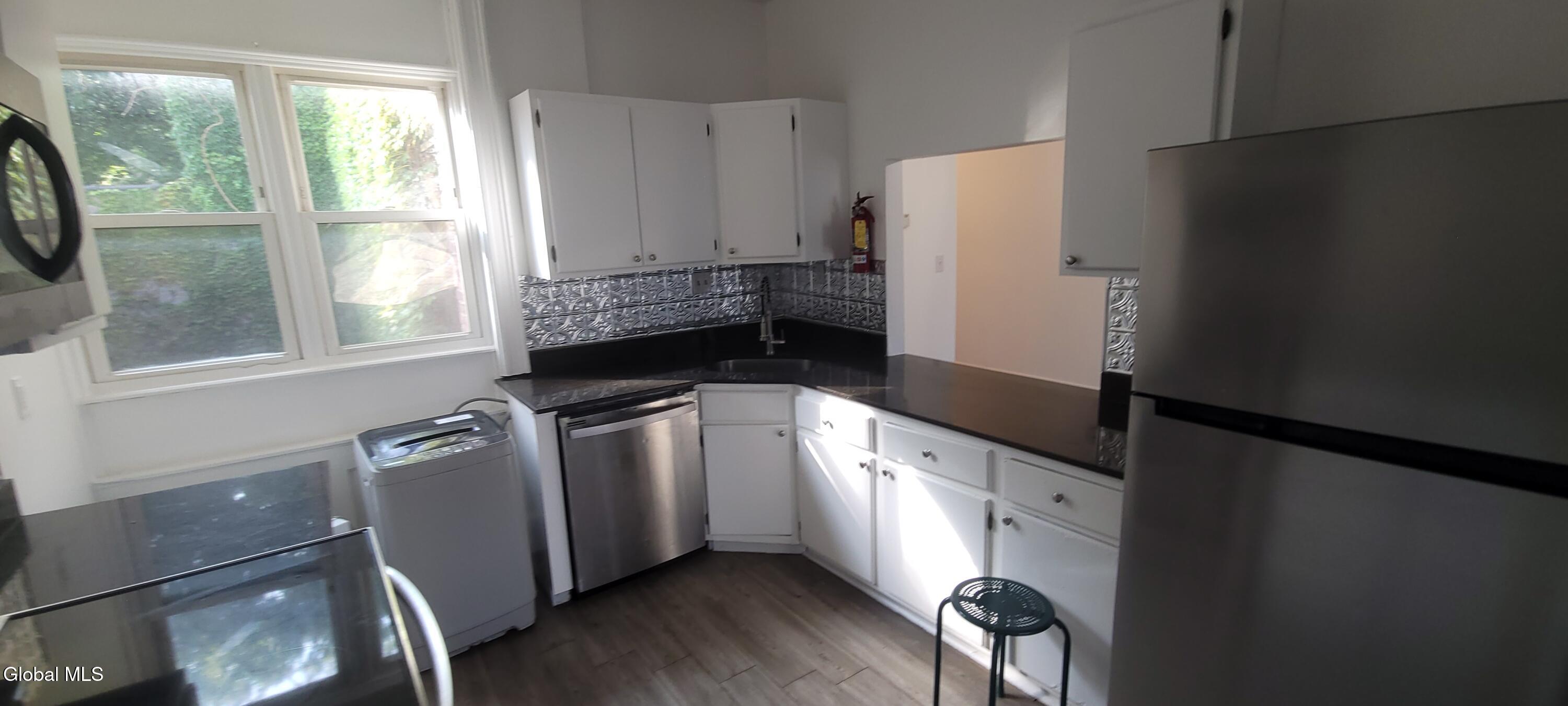 9 St Joseph's Terrace, 3A