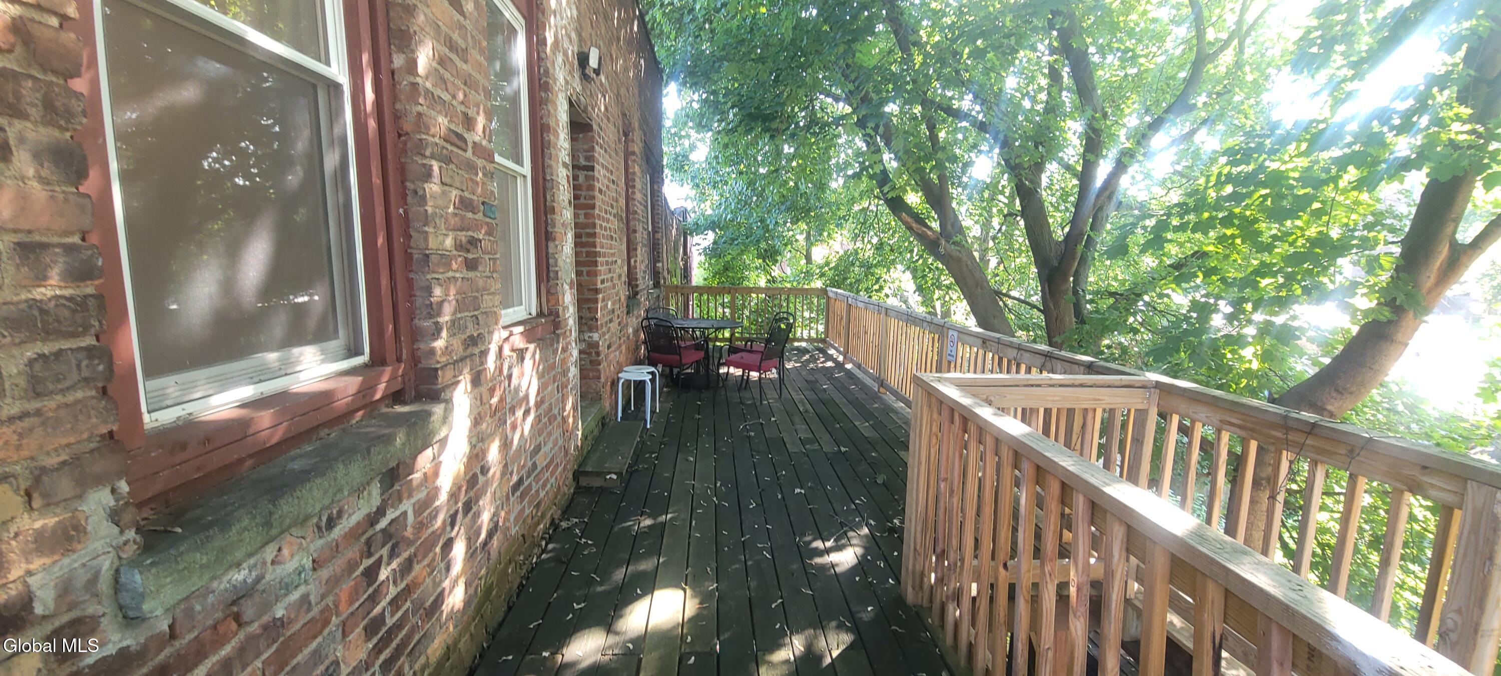 9 St Joseph Terrace, 3B
