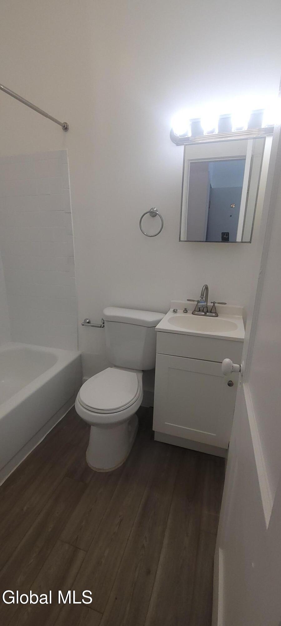 9 St Joseph Terrace, 3B