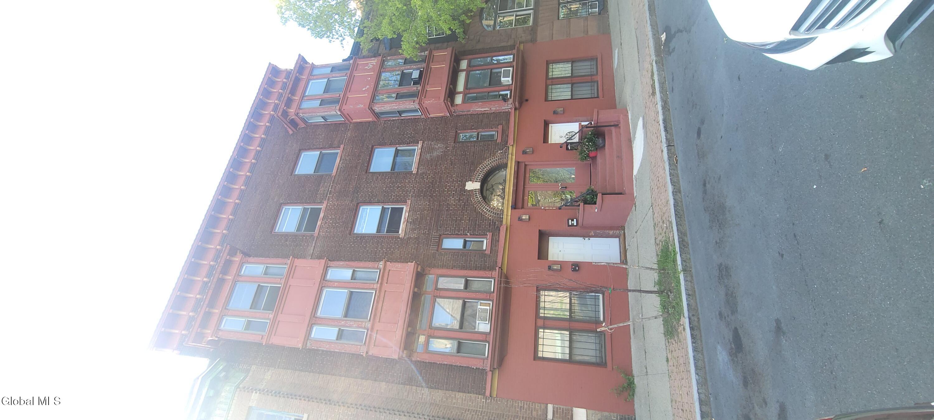 9 St Joseph Terrace, 3B