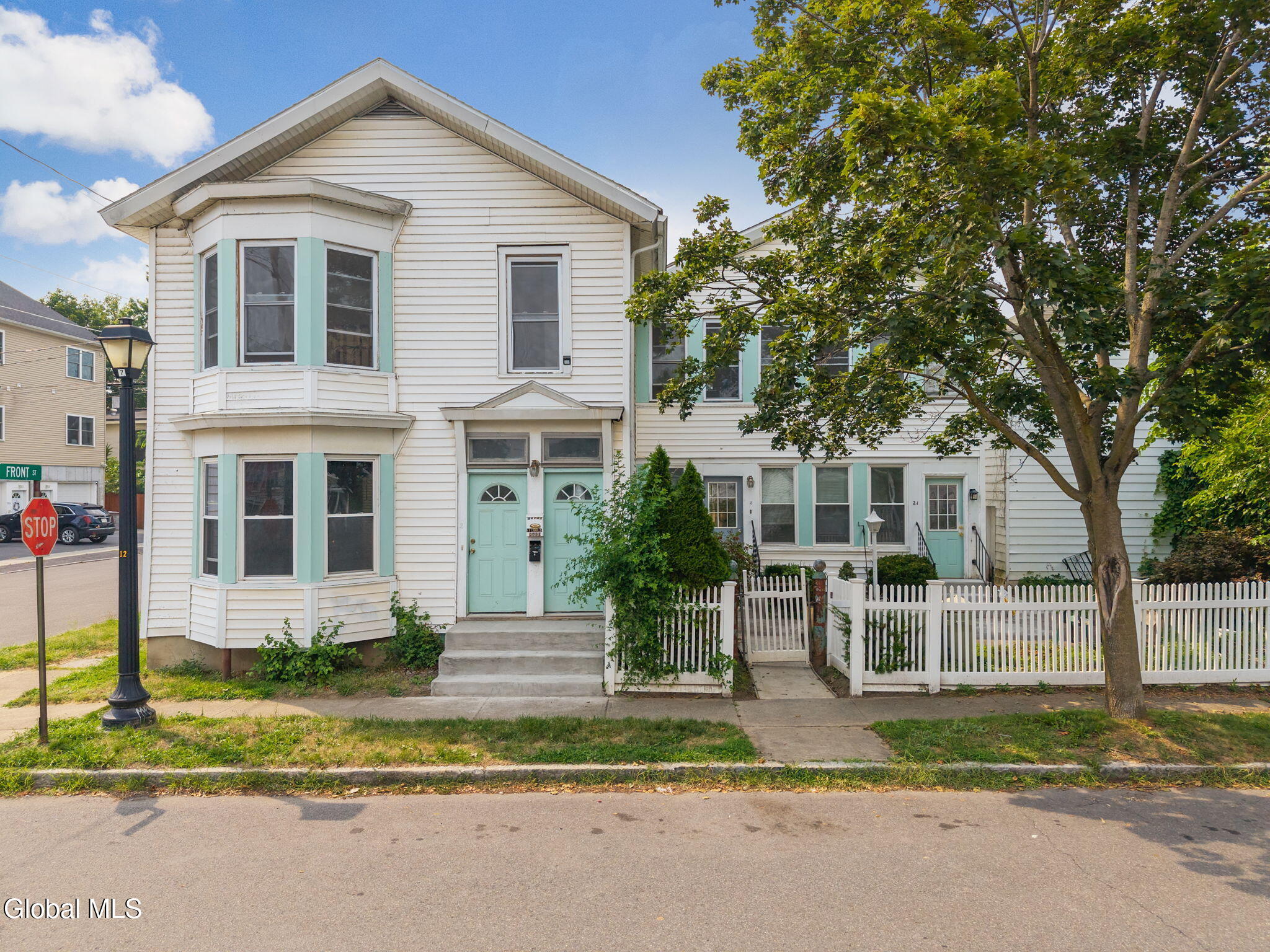 2 1/2 1st Street