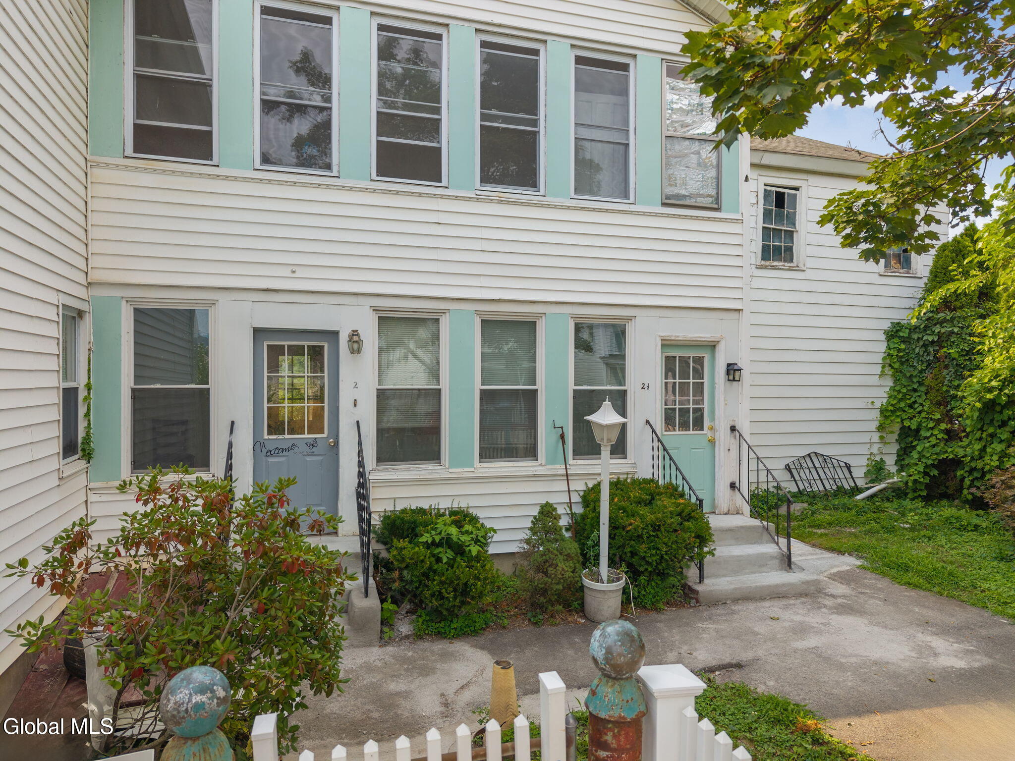 2 1/2 1st Street