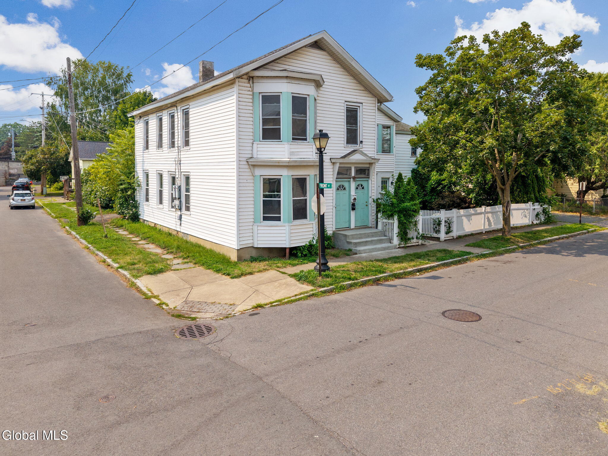 2 1/2 1st Street