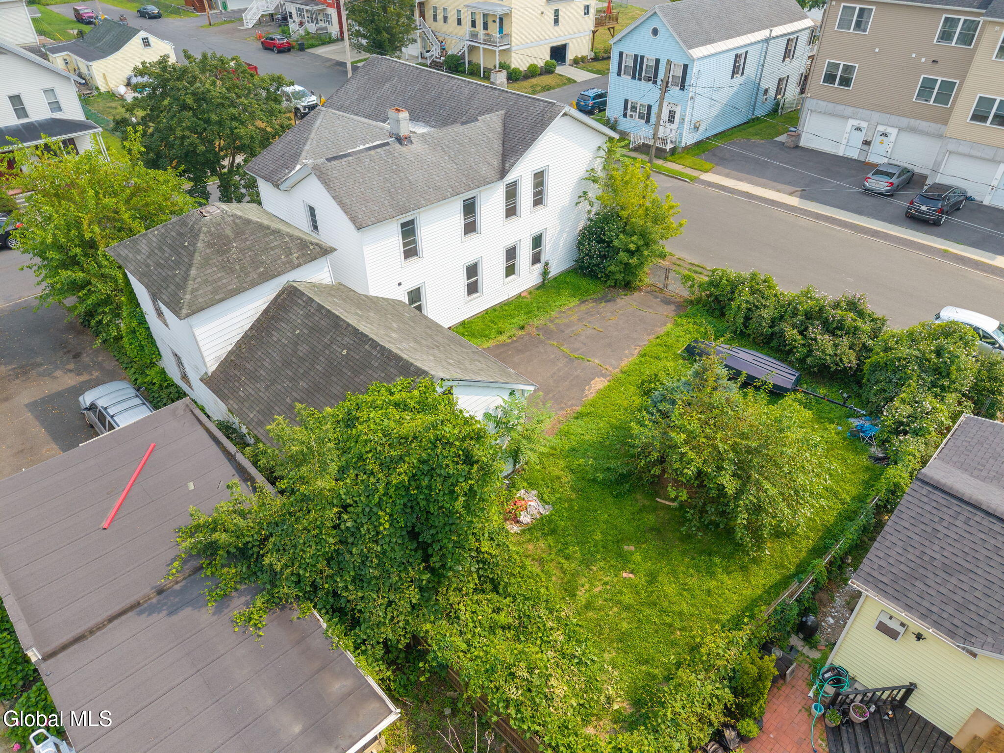 2 1/2 1st Street