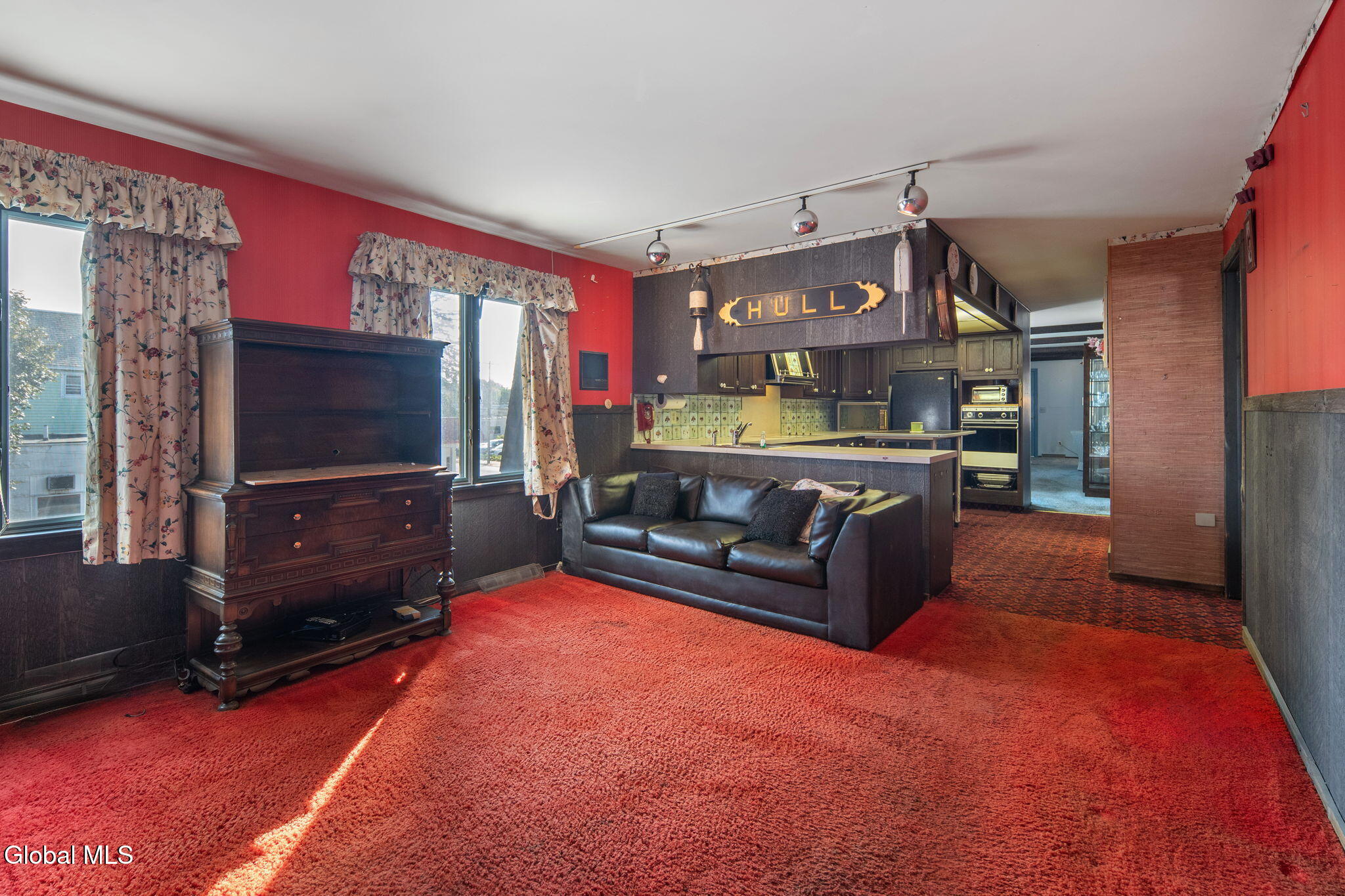 351 Altamont Avenue