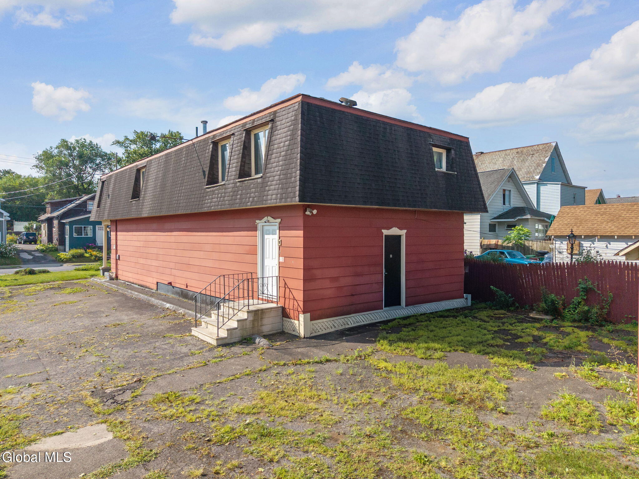 351 Altamont Avenue