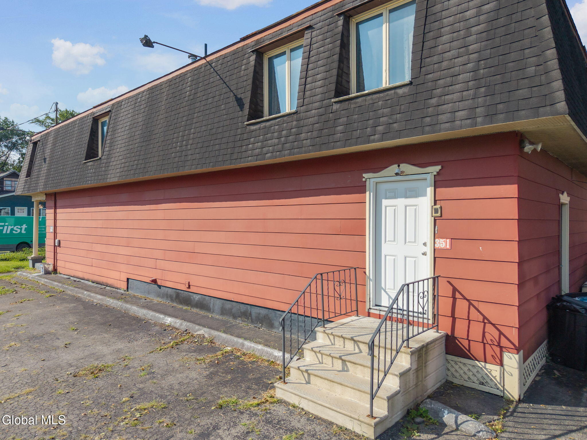 351 Altamont Avenue