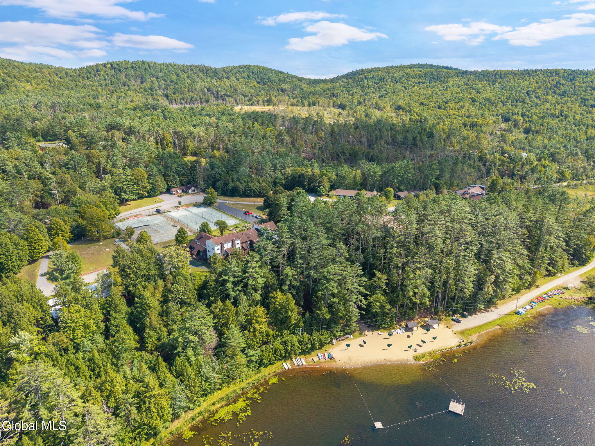 11 N Overlook Lane, L