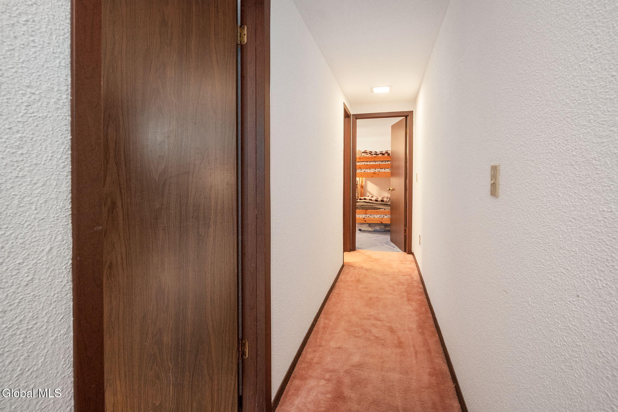 11 N Overlook Lane, L