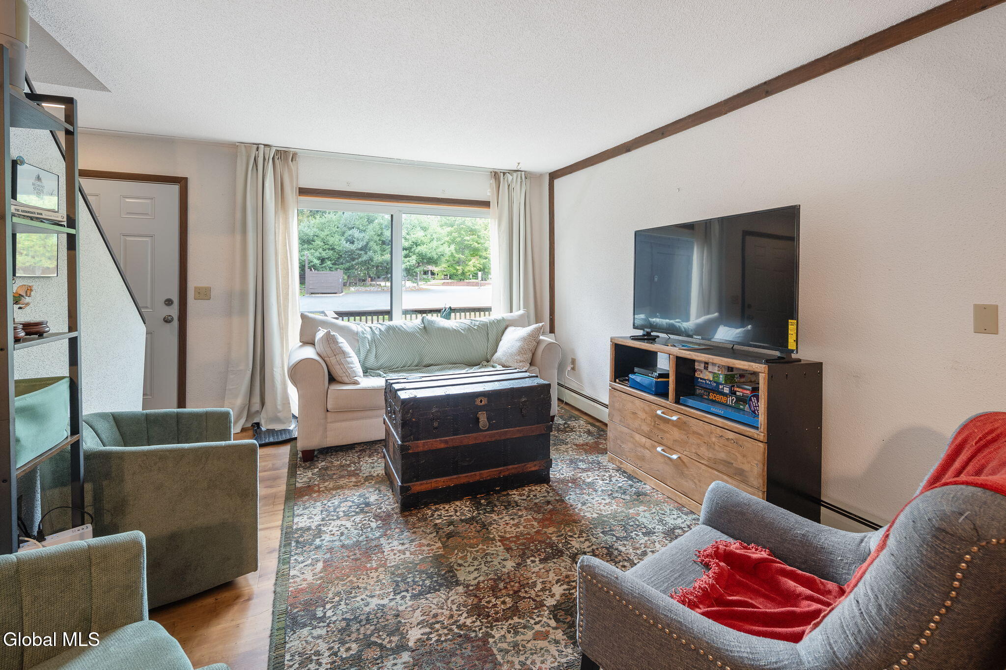 11 N Overlook Lane, L