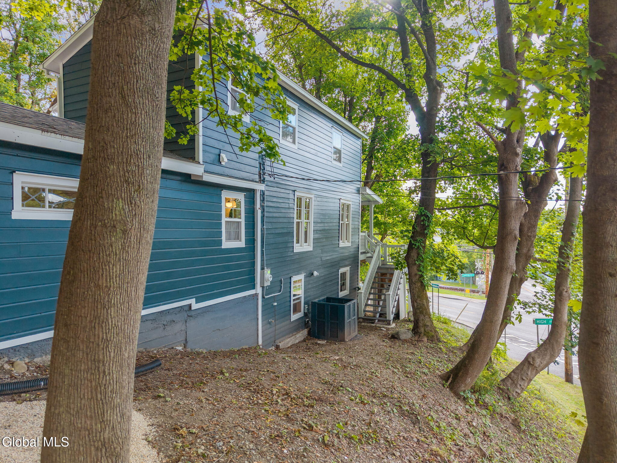 30 Austerlitz Street