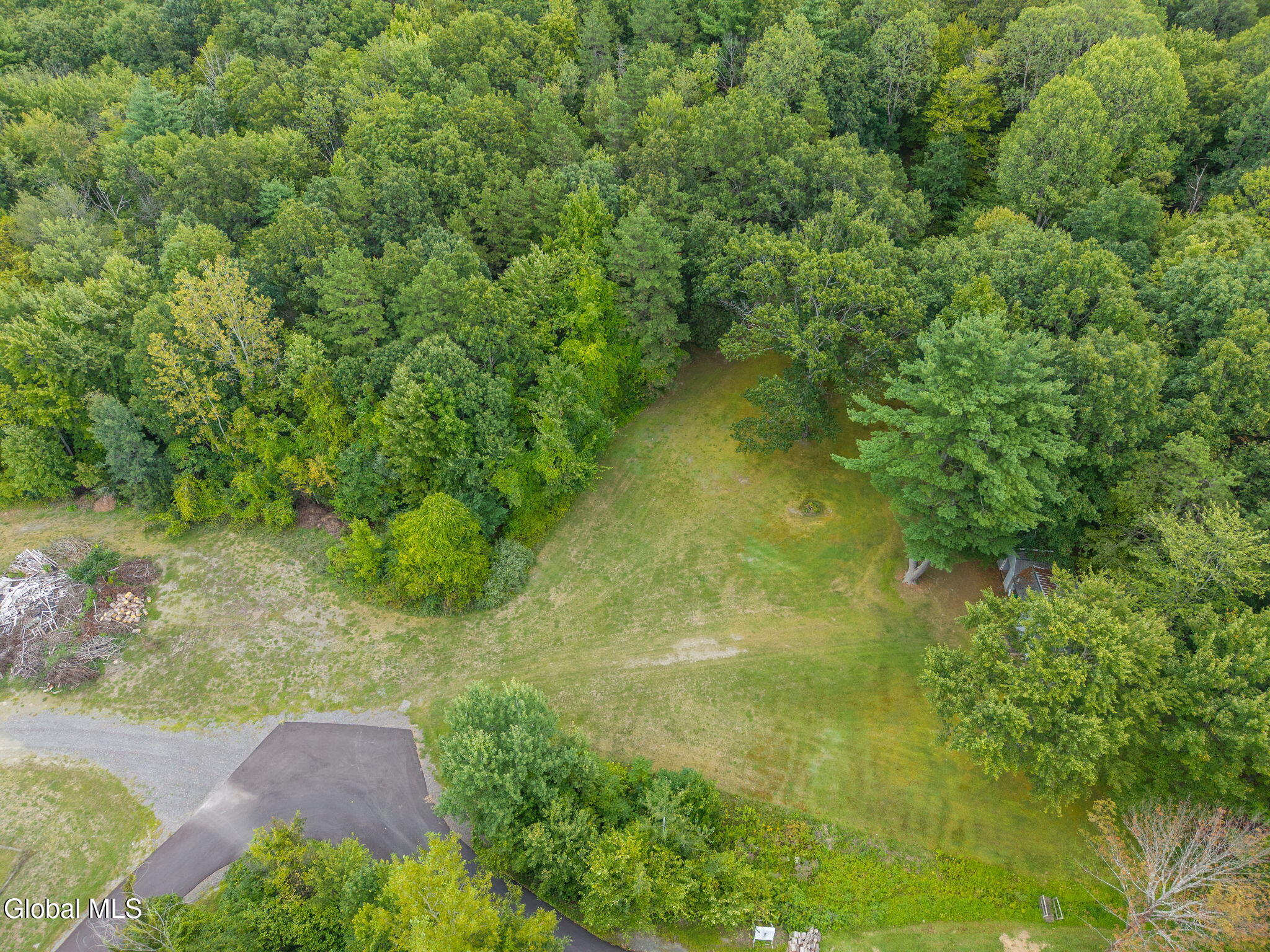 1688 US-9, Castleton-on-Hudson