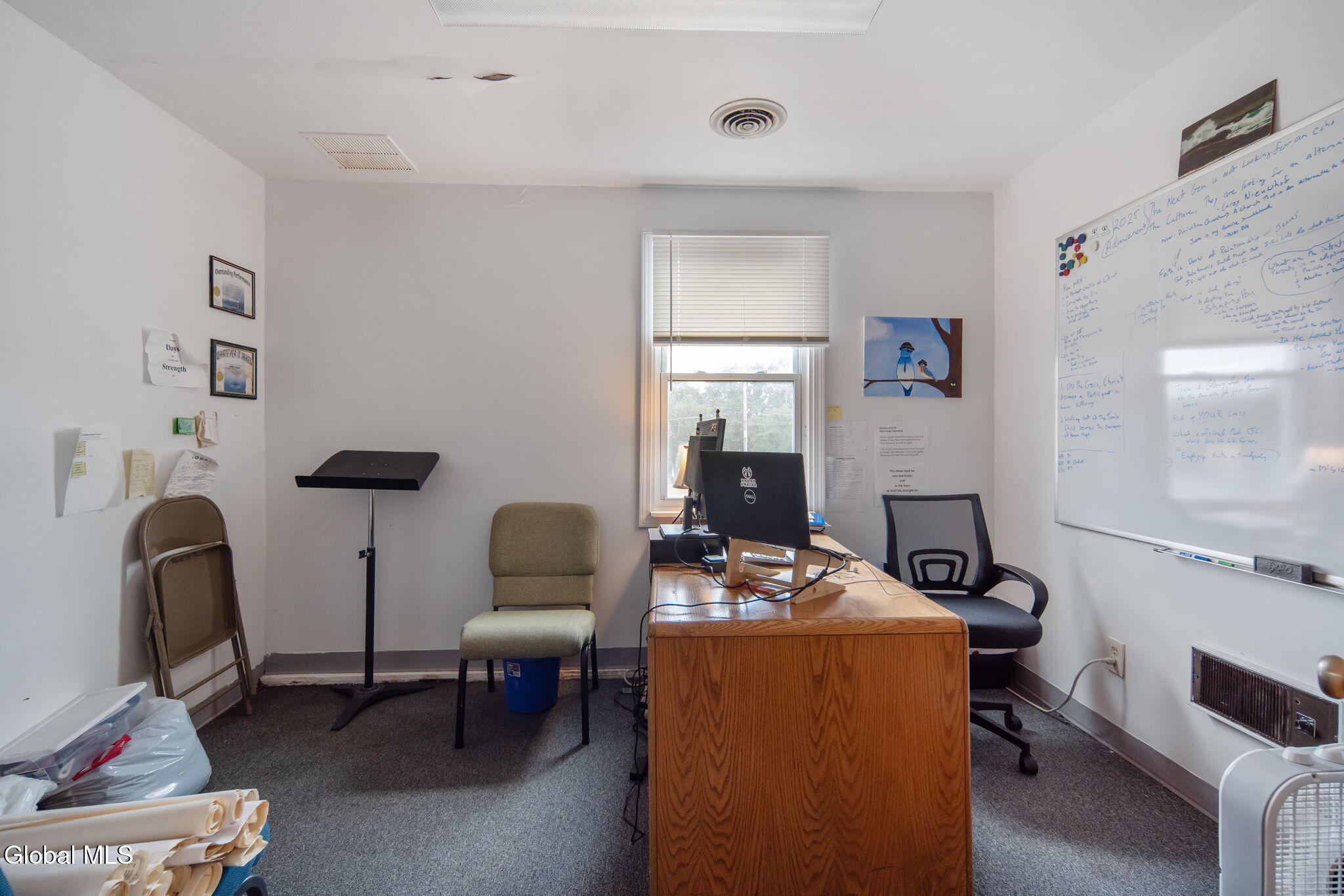 1688 US-9, Castleton-on-Hudson