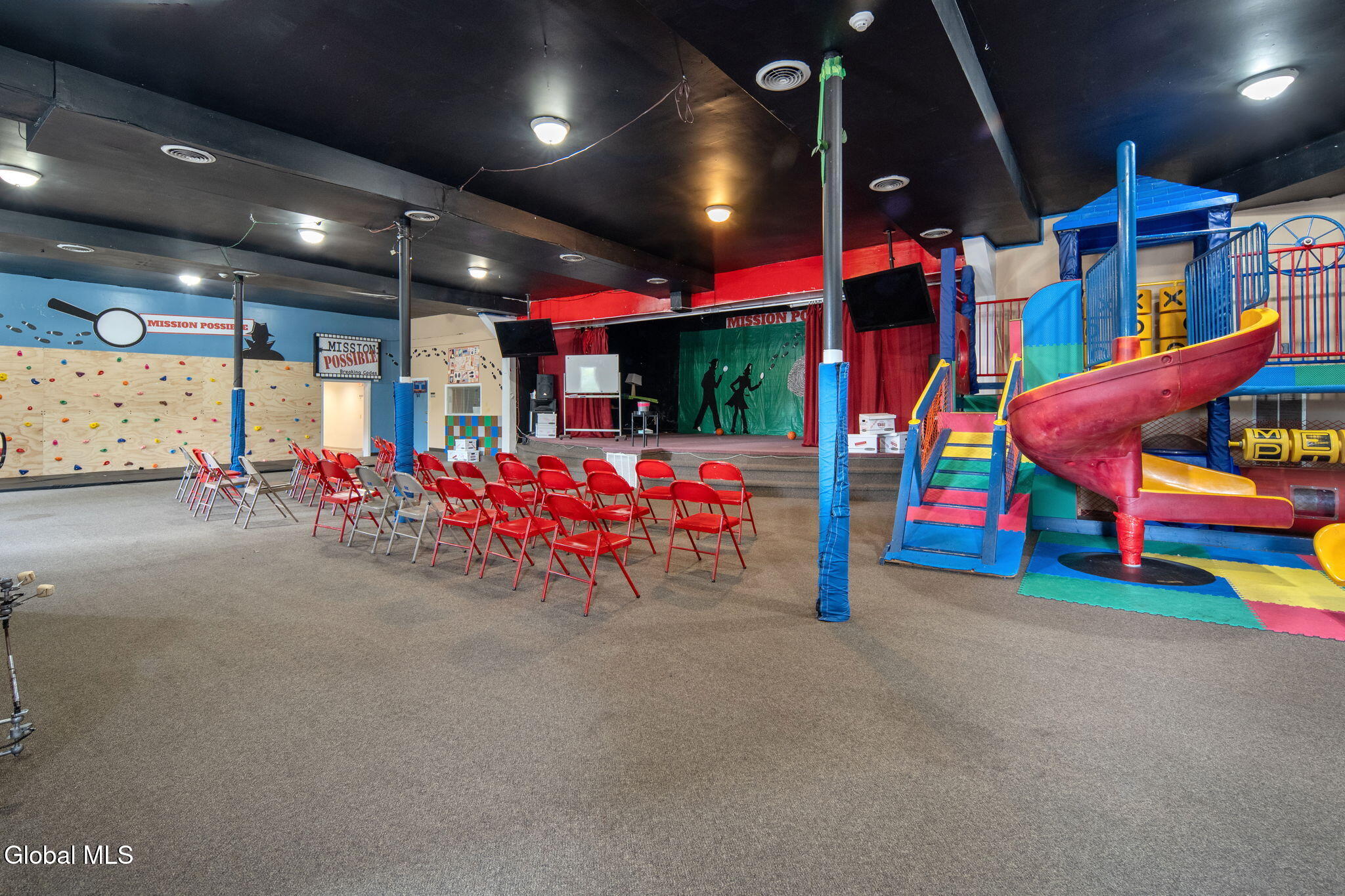 1688 US-9, Castleton-on-Hudson