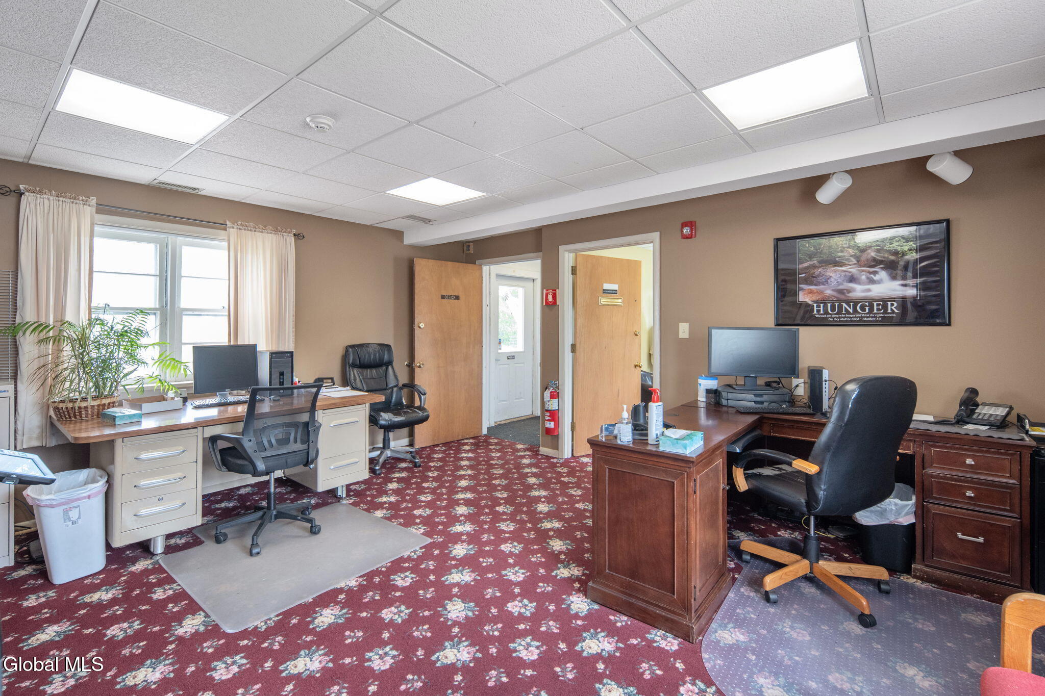 1688 US-9, Castleton-on-Hudson