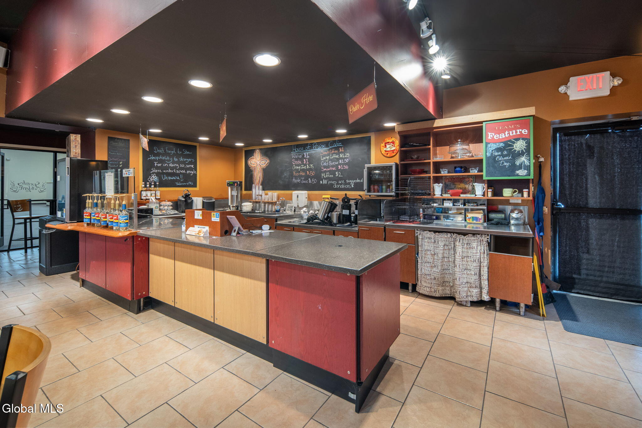 1688 US-9, Castleton-on-Hudson