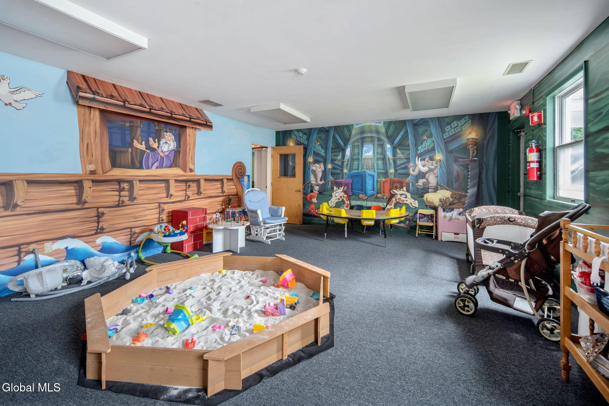 1688 US-9, Castleton-on-Hudson