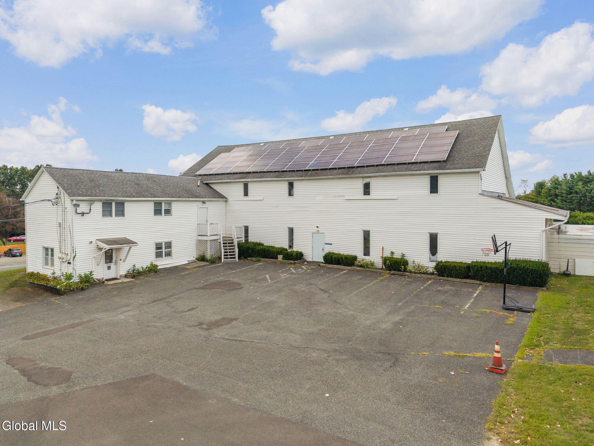 1688 US-9, Castleton-on-Hudson