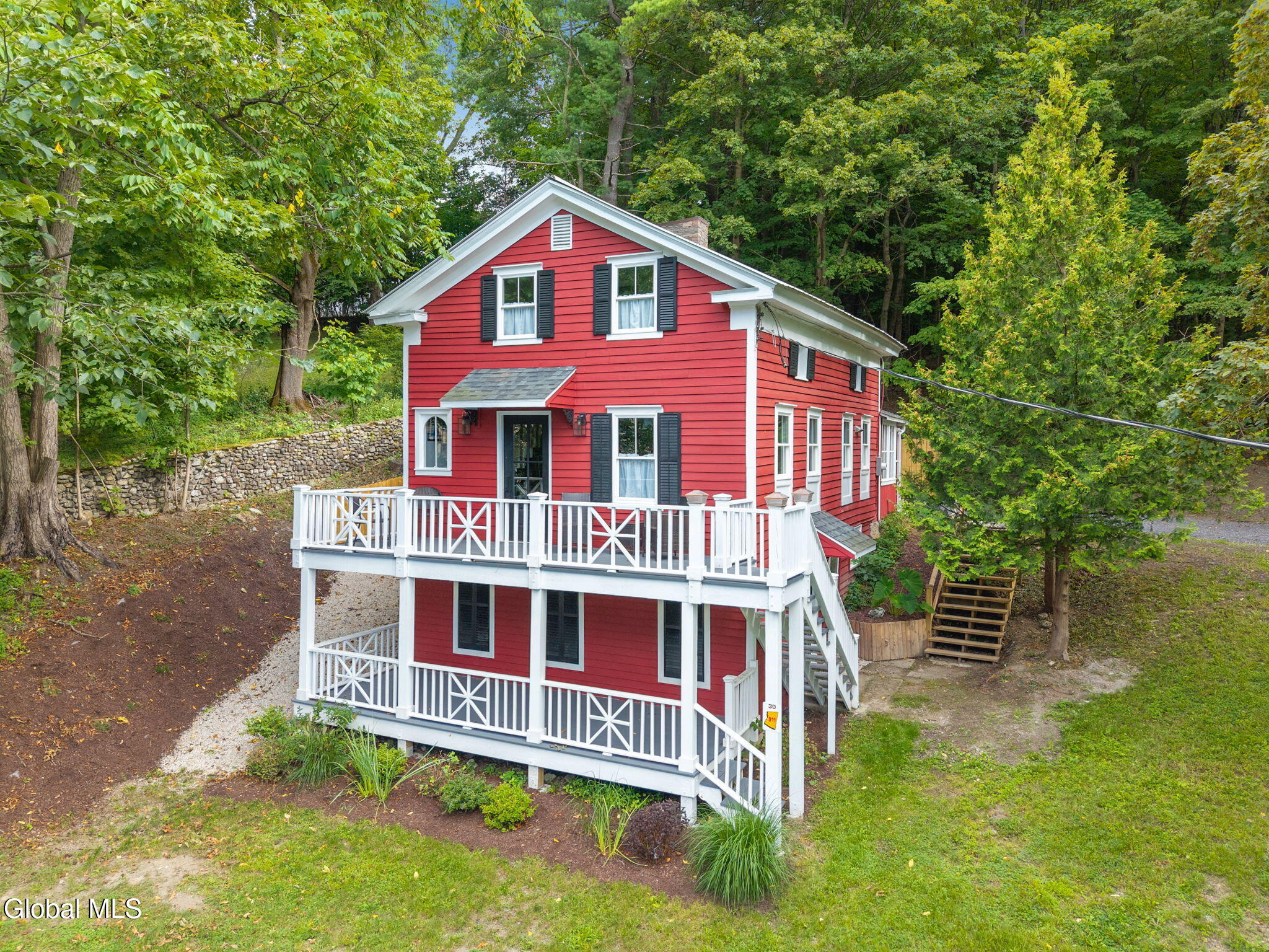 30 Austerlitz Street