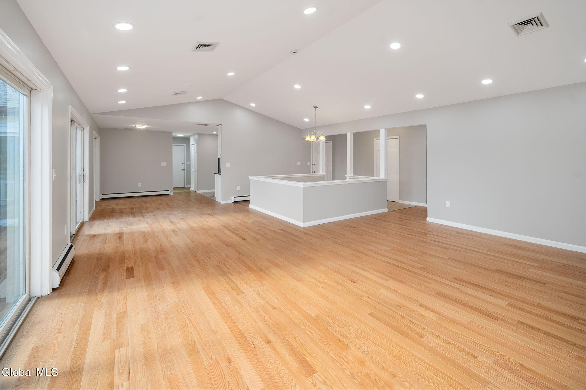 200 Hinrichsen Heights Road