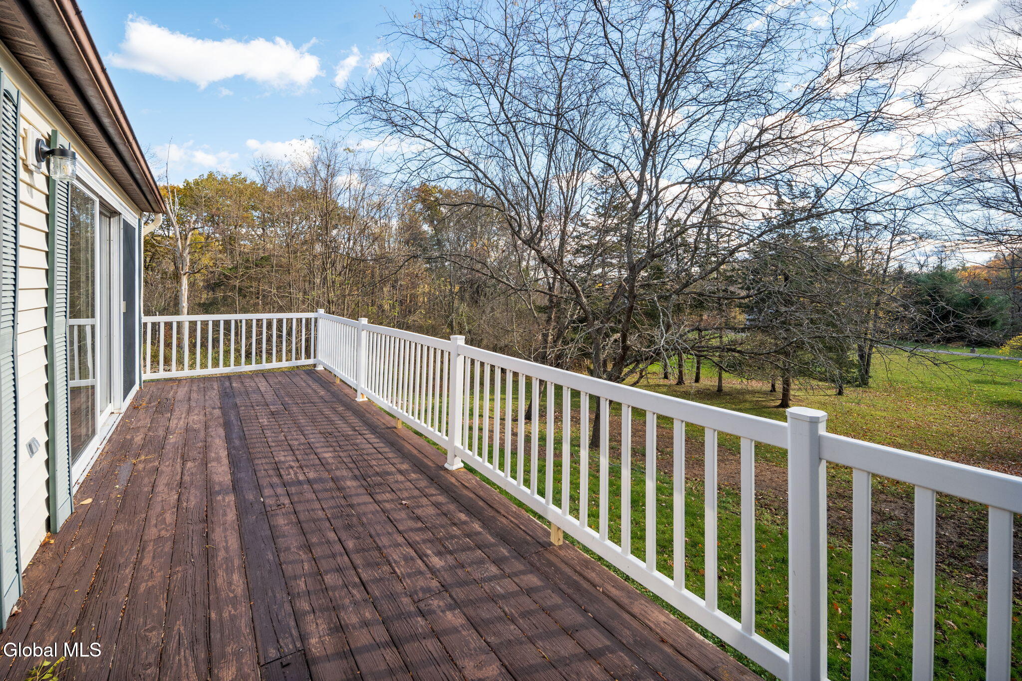 200 Hinrichsen Heights Road