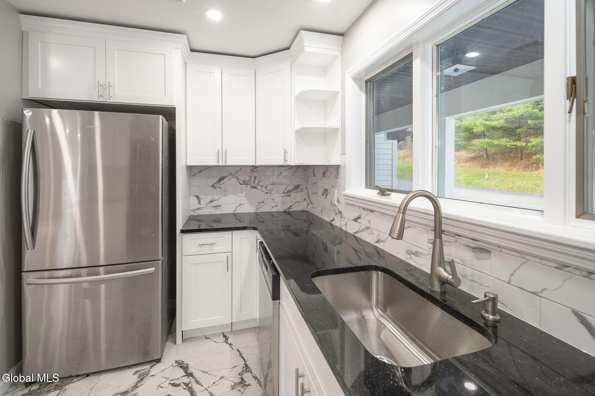 200 Hinrichsen Heights Road