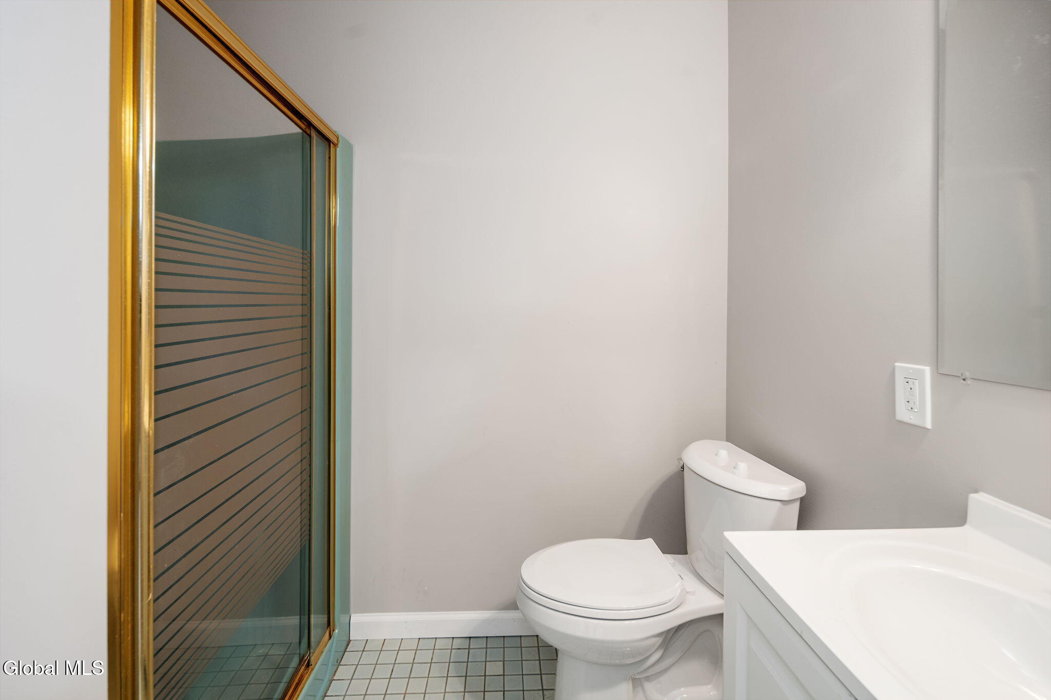 200 Hinrichsen Heights Road