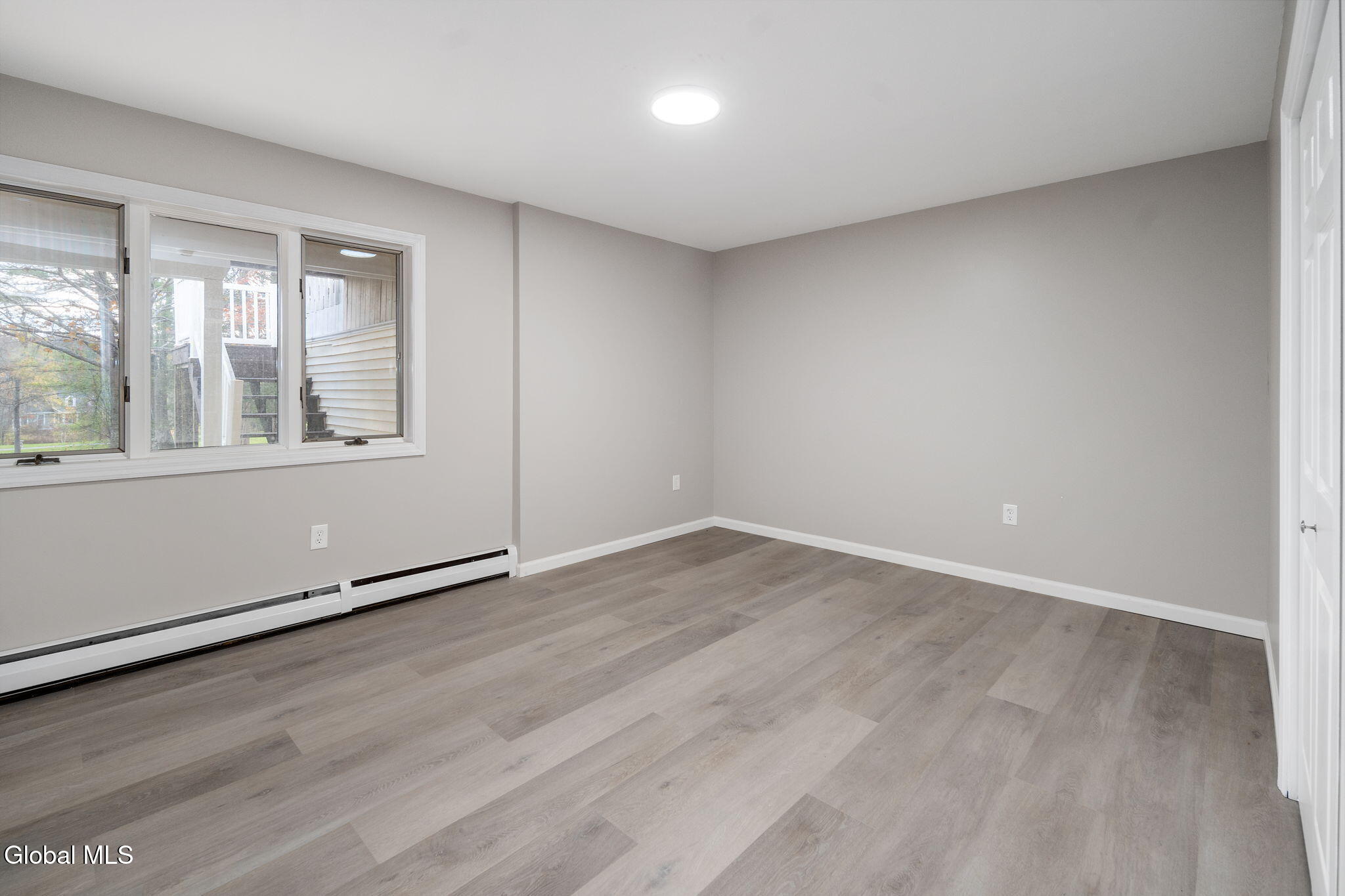 200 Hinrichsen Heights Road