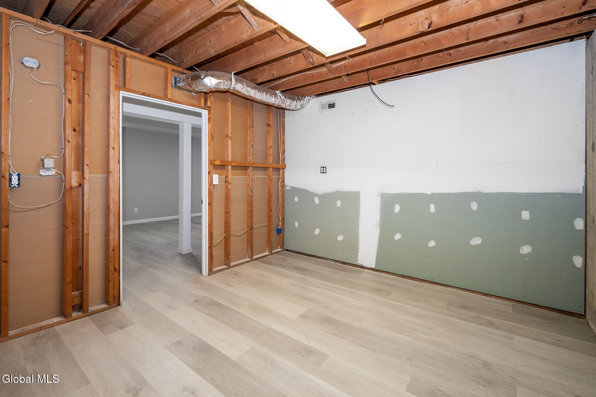 200 Hinrichsen Heights Road