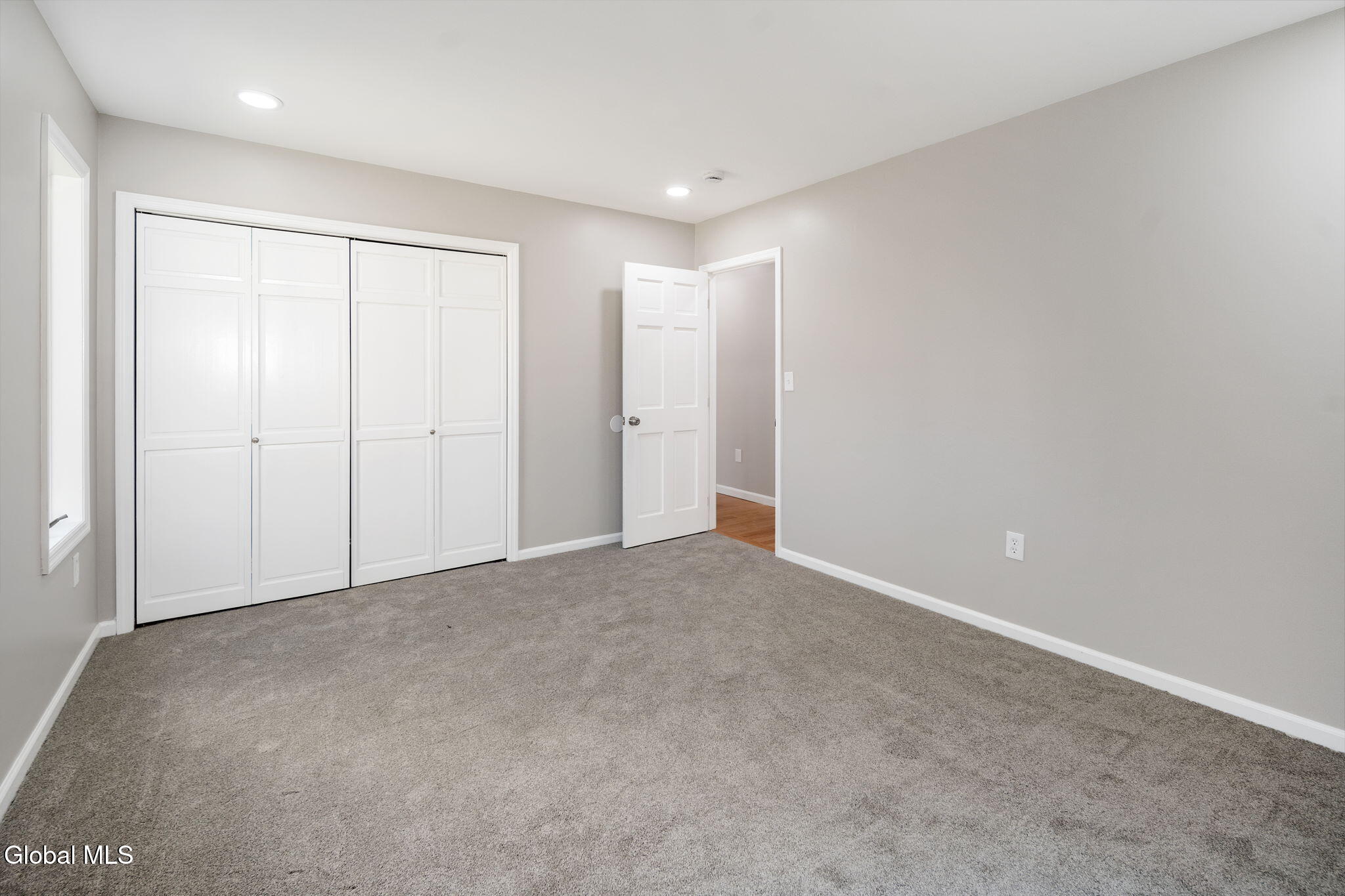 200 Hinrichsen Heights Road