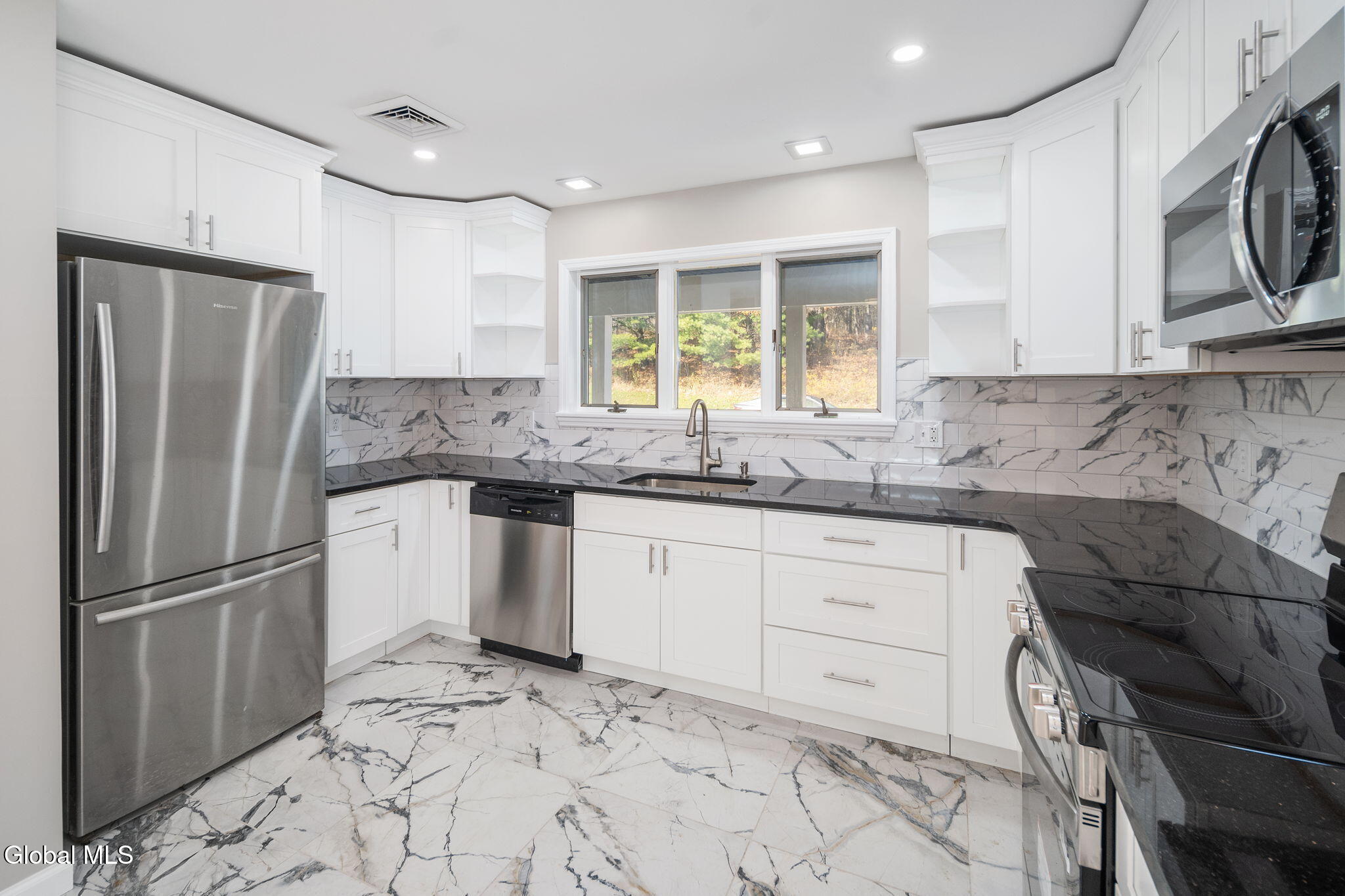 200 Hinrichsen Heights Road