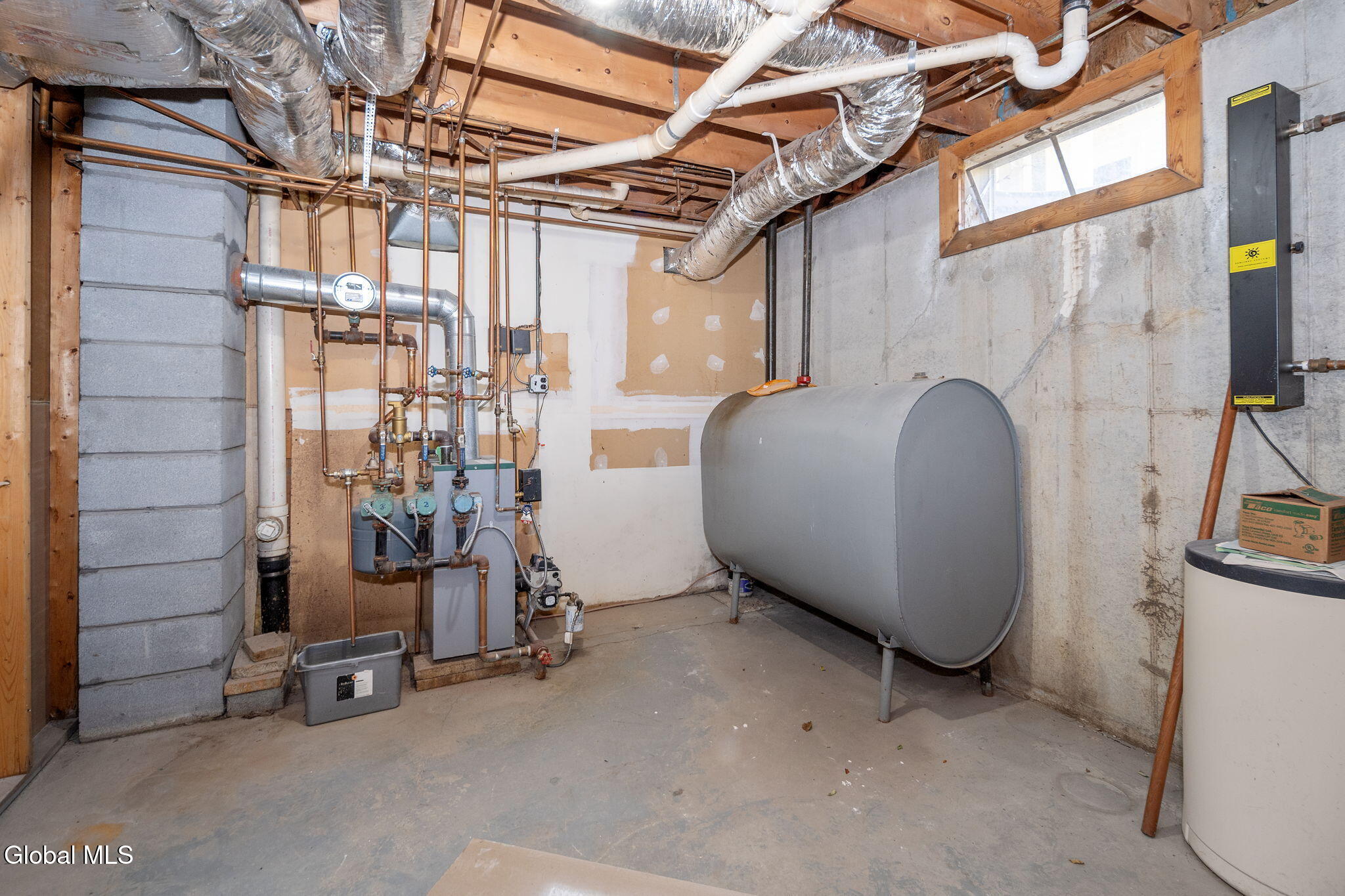 200 Hinrichsen Heights Road