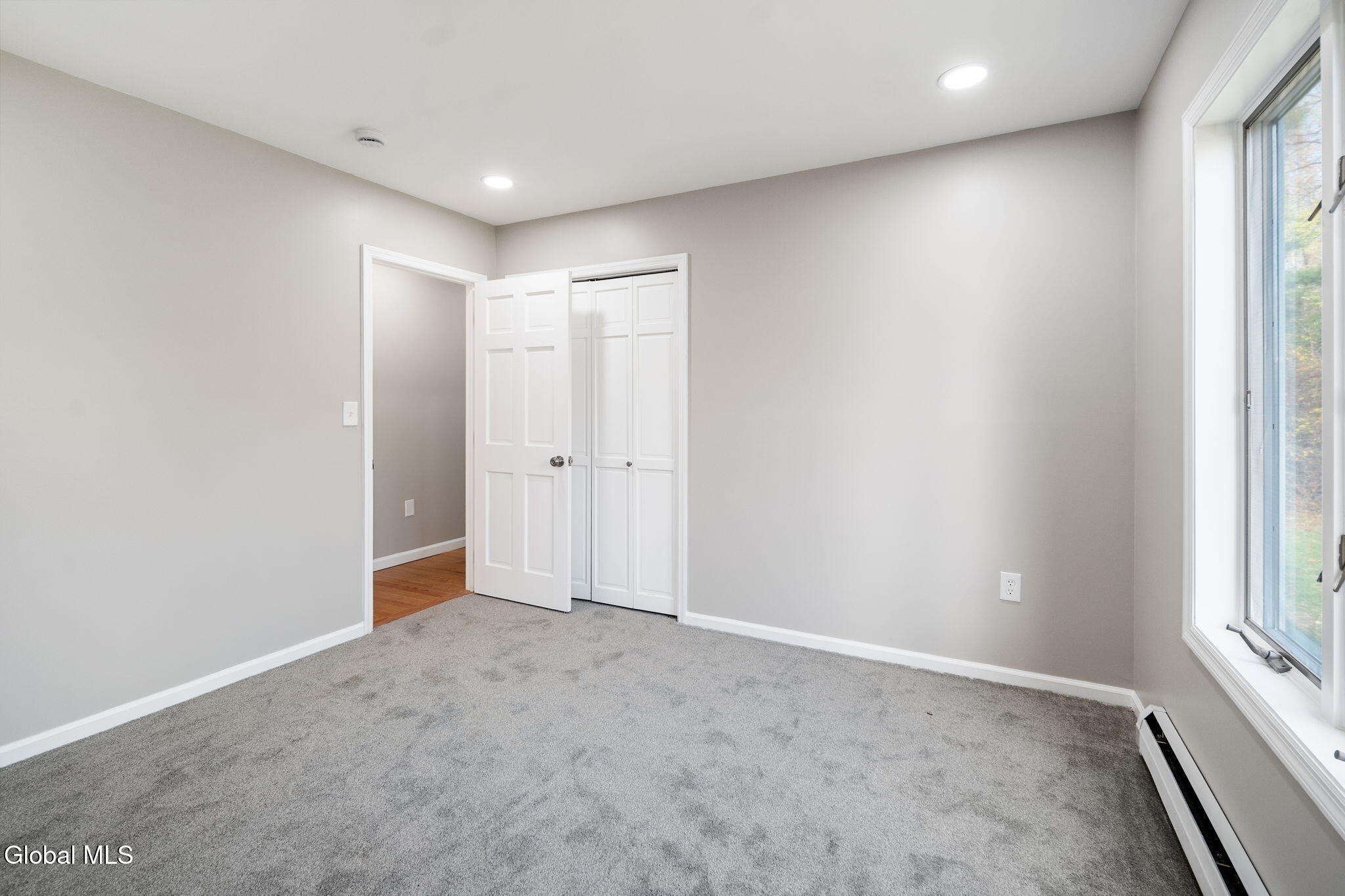 200 Hinrichsen Heights Road