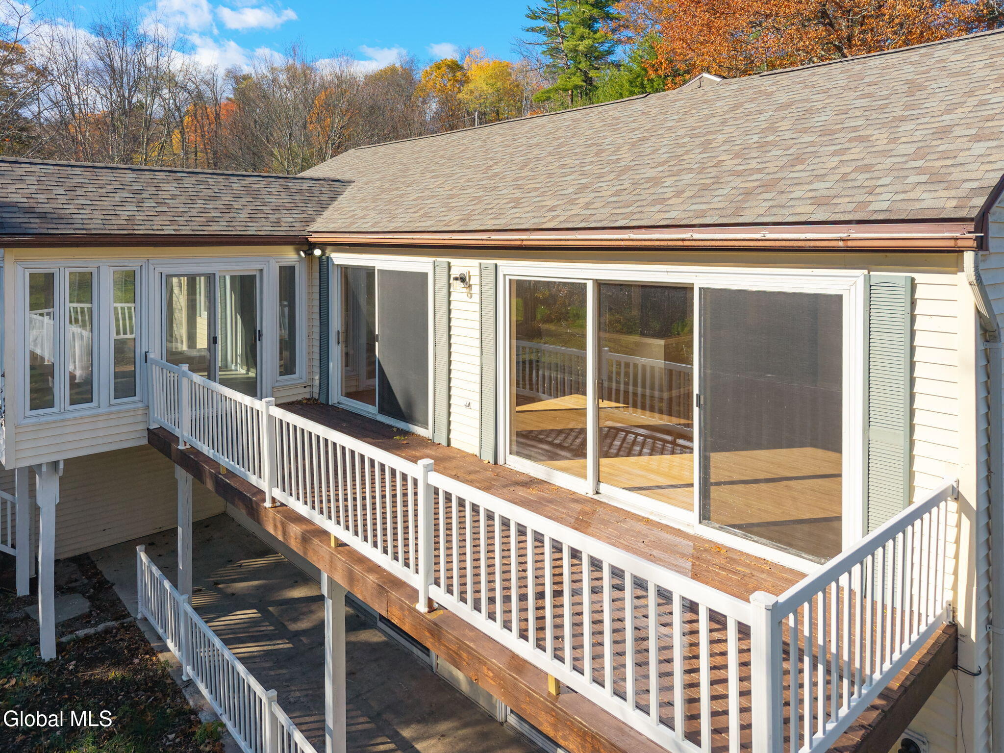 200 Hinrichsen Heights Road