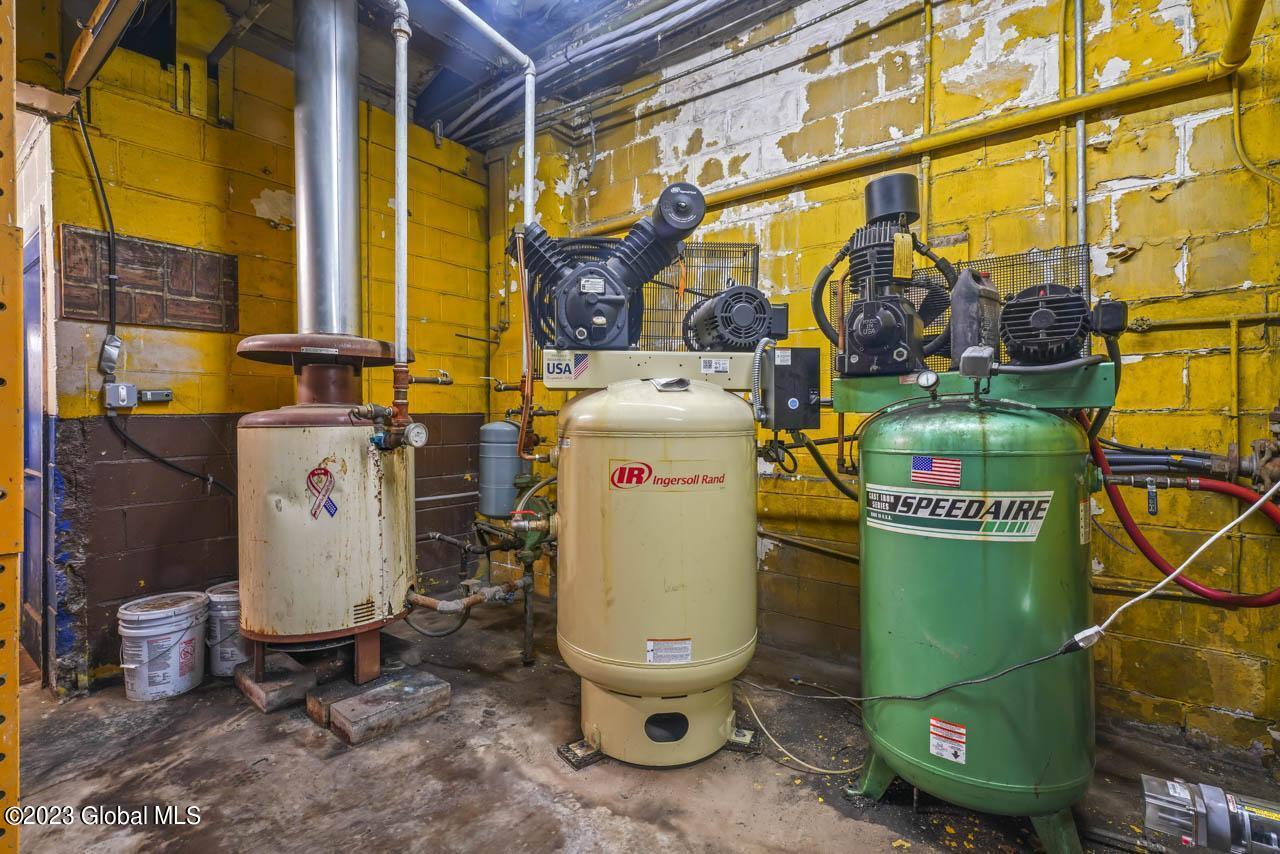 690-696 River Street