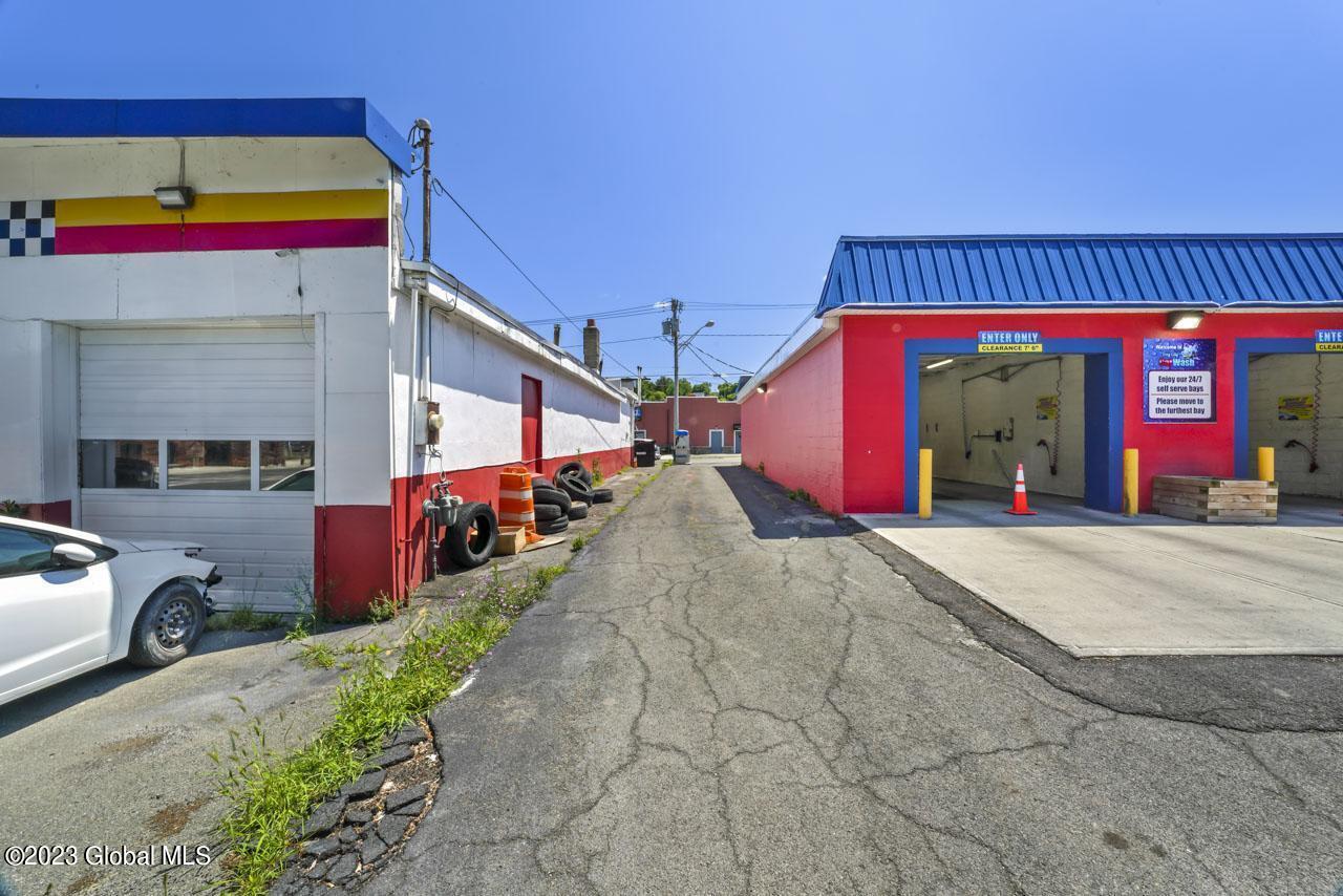 690-696 River Street